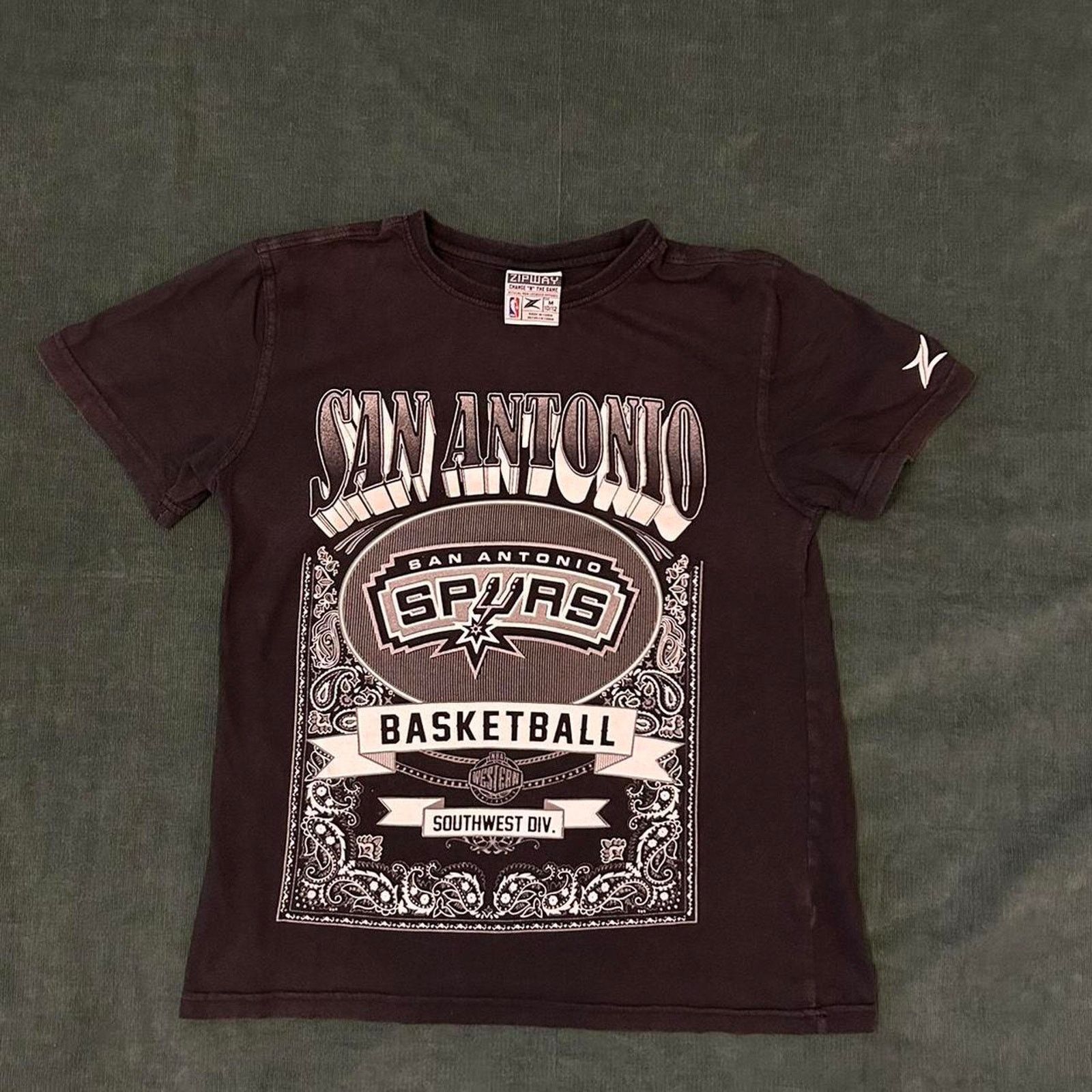 NBA Vintage nba spurs tee Size XS / US 0-2 / IT 36-38 - 1 Thumbnail