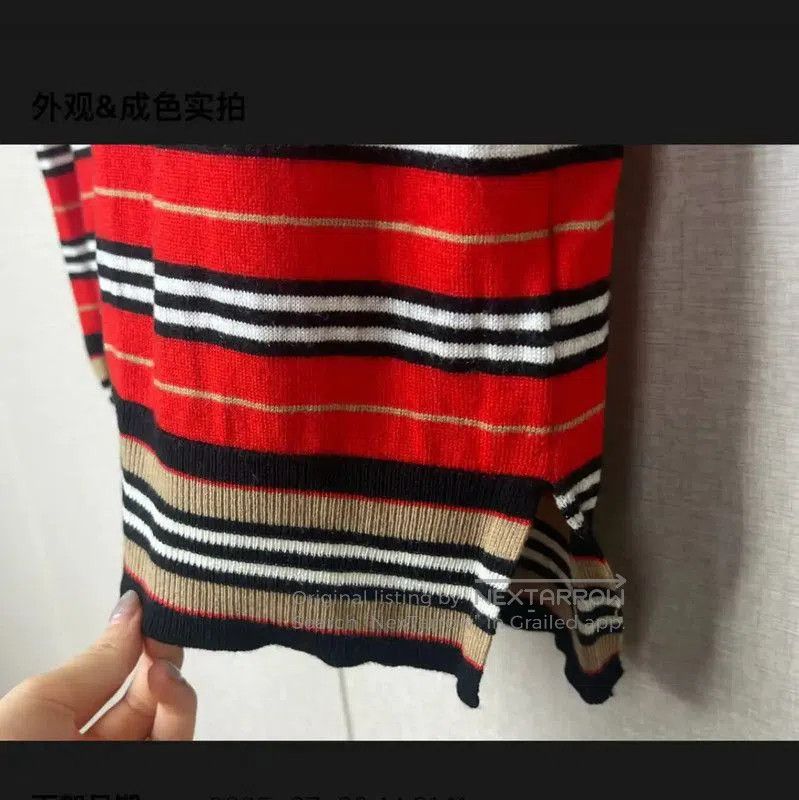Burberry Burberry Red Striped Wool Women's T-Shirt. Size XS / US 0-2 / IT 36-38 - 3 Thumbnail