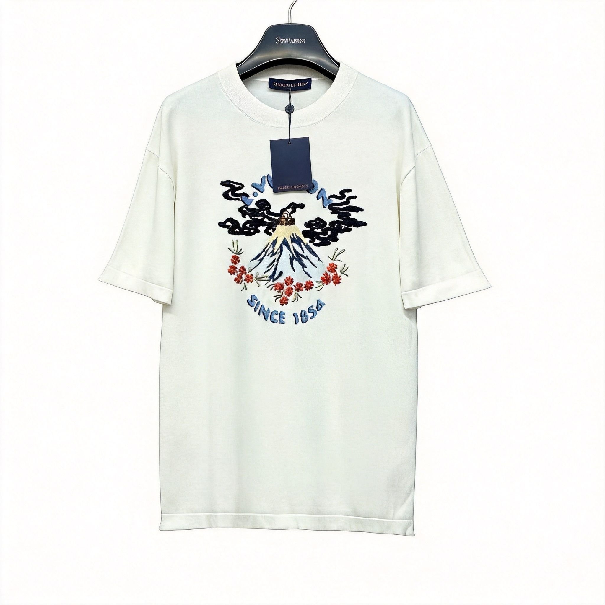 Louis Vuitton Fuji Mountain Logo Short Sleeve/ in White, Men's