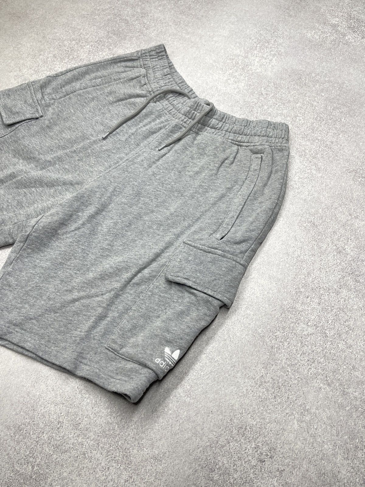 Adidas Mens Adidas Cargo Shorts Grey Size M Size US 32 / EU 48 - 3 Thumbnail