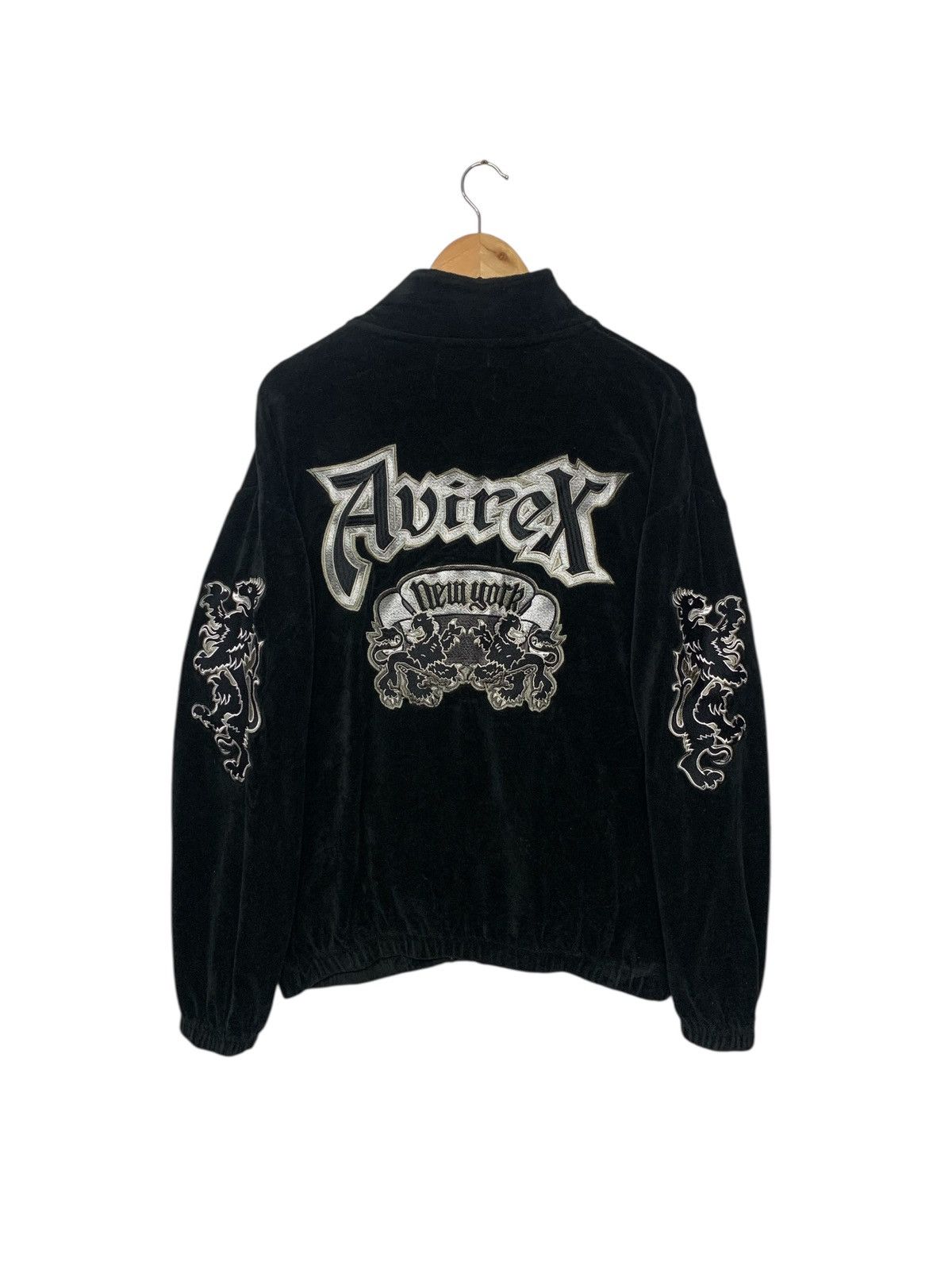 Avirex Rare X-Large X Avirex Embroidered Sukajan Velvet Jacket Size US L / EU 52-54 / 3 - 1 Thumbnail