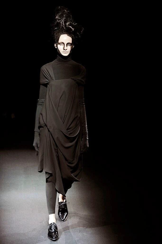Comme des Garcons Comme Des Garcons Dress Size XS / US 0-2 / IT 36-38 - 1 Thumbnail