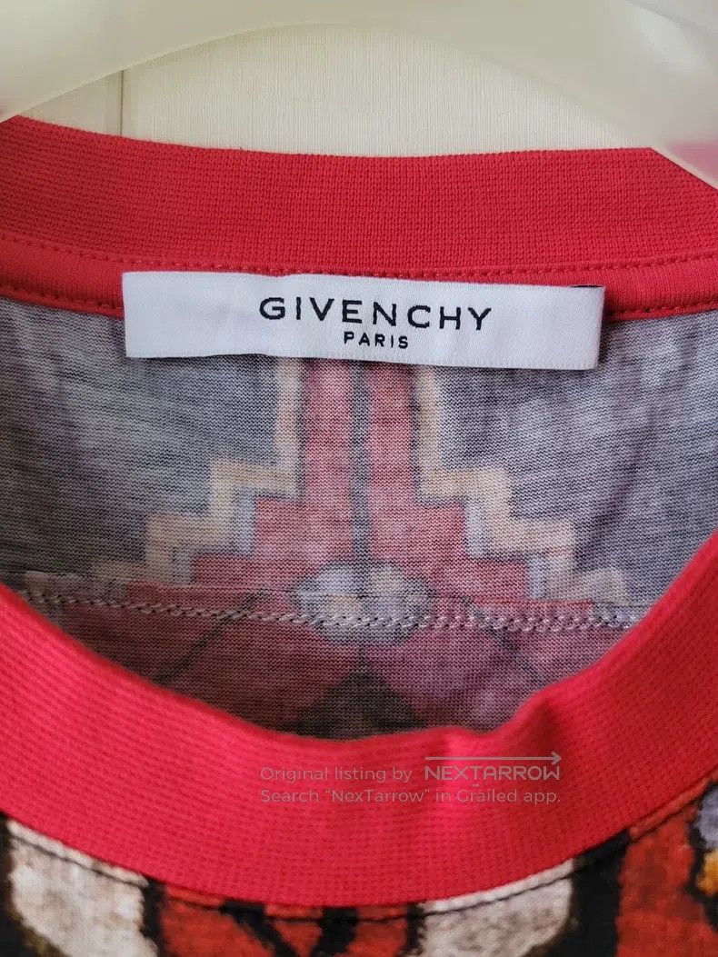 Givenchy Givenchy Short Sleeve T-Shirt Size US M / EU 48-50 / 2 - 4 Thumbnail