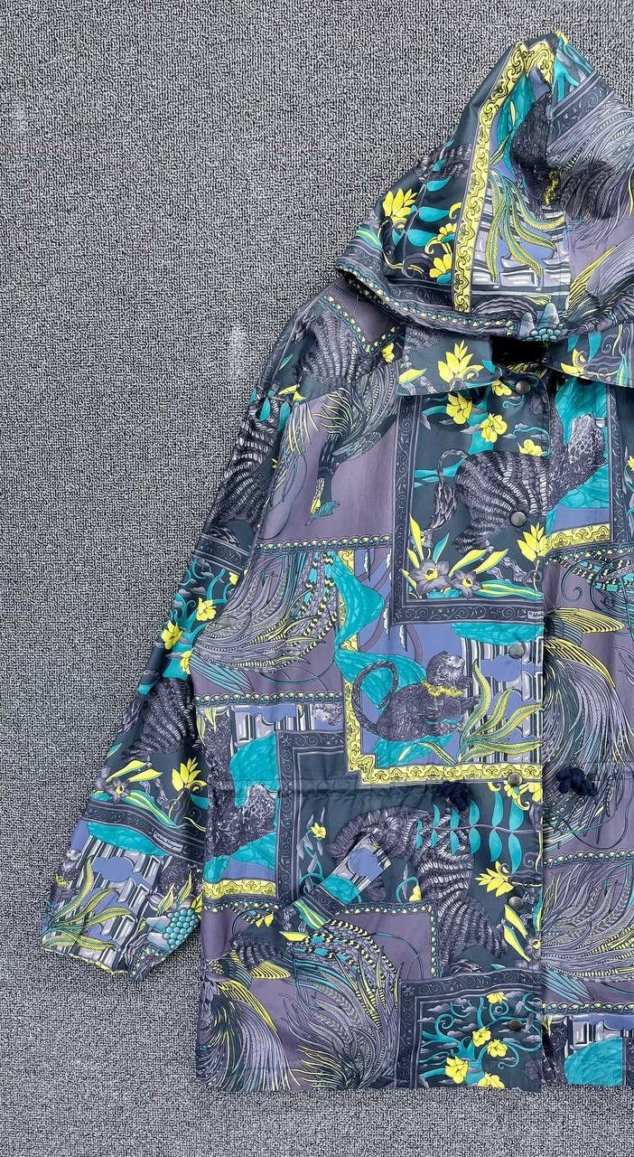 Salvatore Ferragamo × Vintage Vintage Salvatore Ferragamo Luxury Design Light Jacket Size US M / EU 48-50 / 2 - 3 Thumbnail