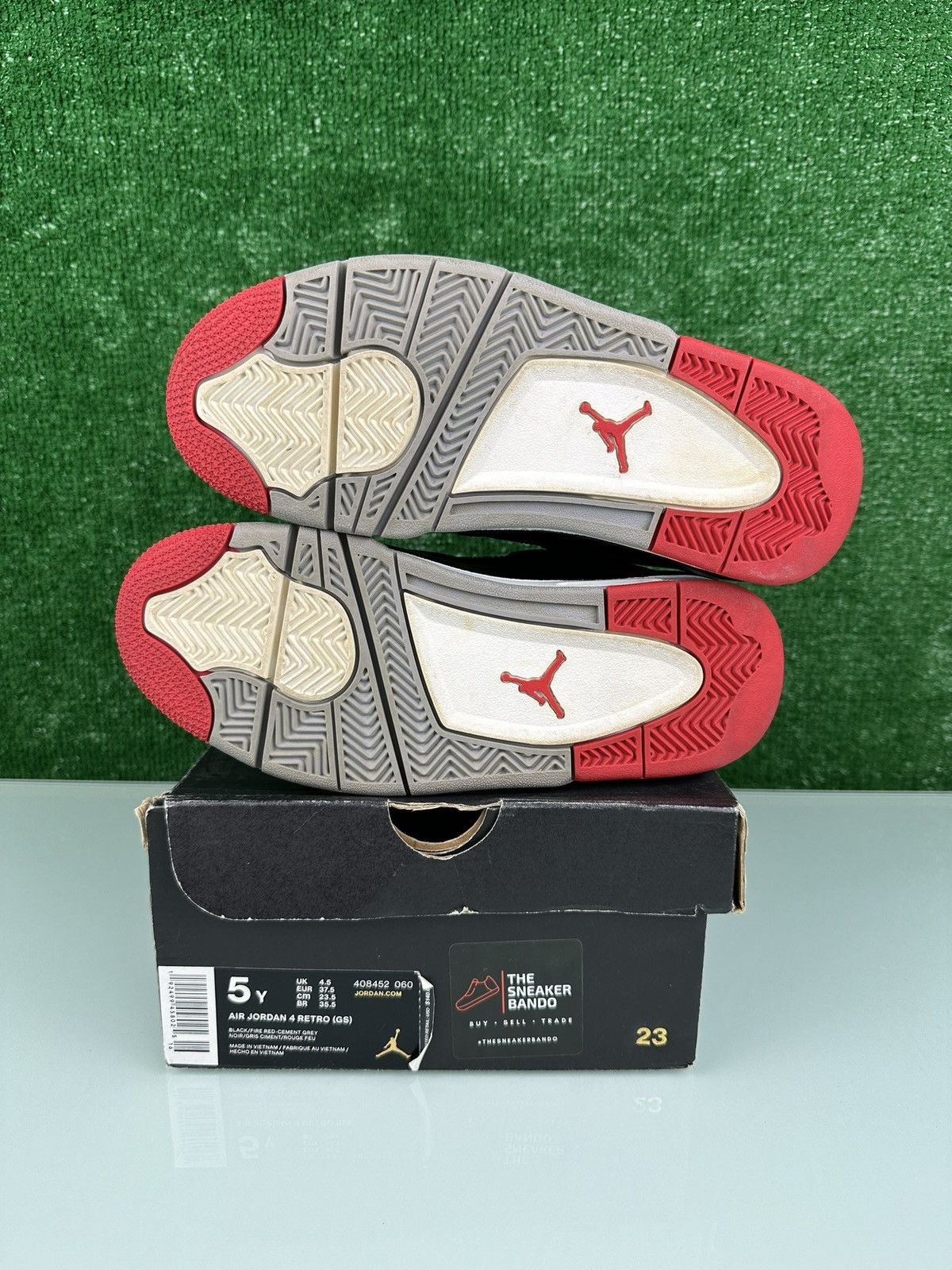 Jordan Brand Jordan 4 Retro OG Mid Bred 2019 (GS) Size 5Y Size US 5 / EU 37 - 8 Thumbnail