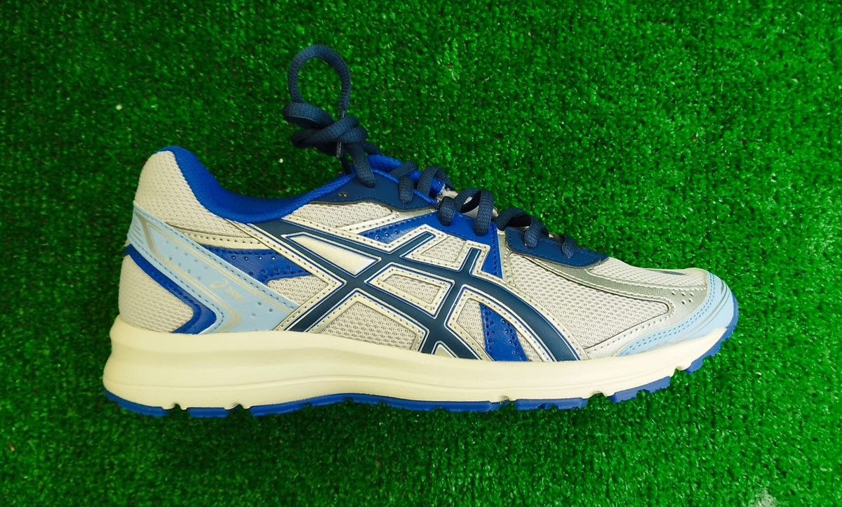 Asics Sneakers Asics Jog 100S #6 Size US 6 / EU 39 - 5 Thumbnail