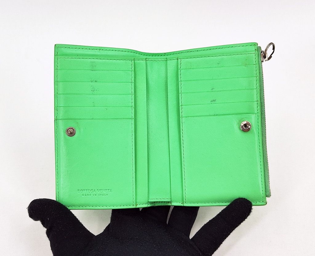 Bottega Veneta original BOTTEGA VENETA green cassette enamel leather wallet Size ONE SIZE - 5 Thumbnail