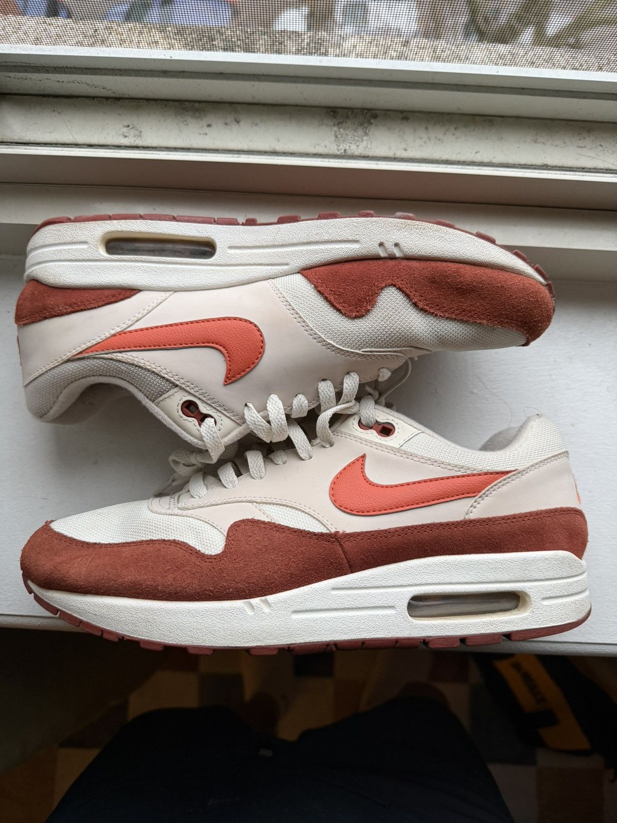 Nike Nike AIR MAX 1 'MARS STONE' Size US 10 / EU 43 - 3 Thumbnail