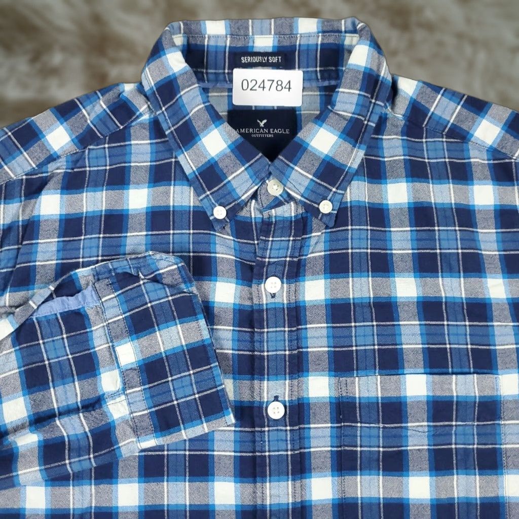 American Eagle Outfitters American Eagle Button-Up Shirt Mens Medium Blue Plaid Long Sleeve Casual Workwear Size US M / EU 48-50 / 2 - 1 Thumbnail