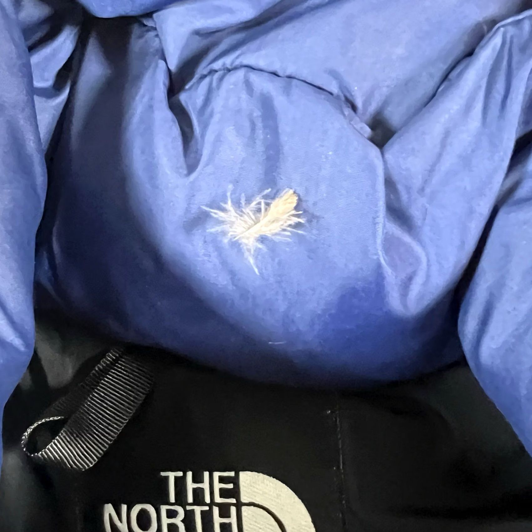 The North Face The North Face 700 Down Puffer Vest Women Small Blue Full Zip Packable Hood Vest Size S / US 4 / IT 40 - 6 Thumbnail