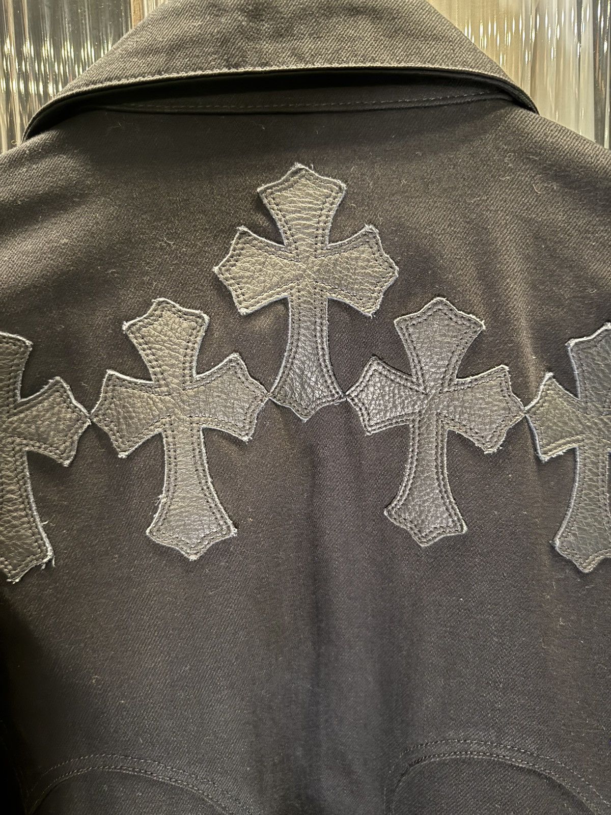 Chrome Hearts Chrome Hearts black denim shirt with cross patches Size US XL / EU 56 / 4 - 5 Thumbnail
