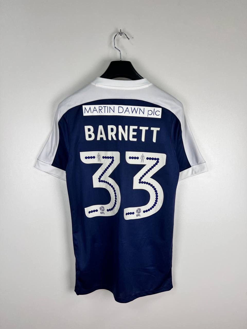 Other Southend United Nike 2015/16 Tyrone Barnett jersey size S Size US S / EU 44-46 / 1 - 2 Thumbnail