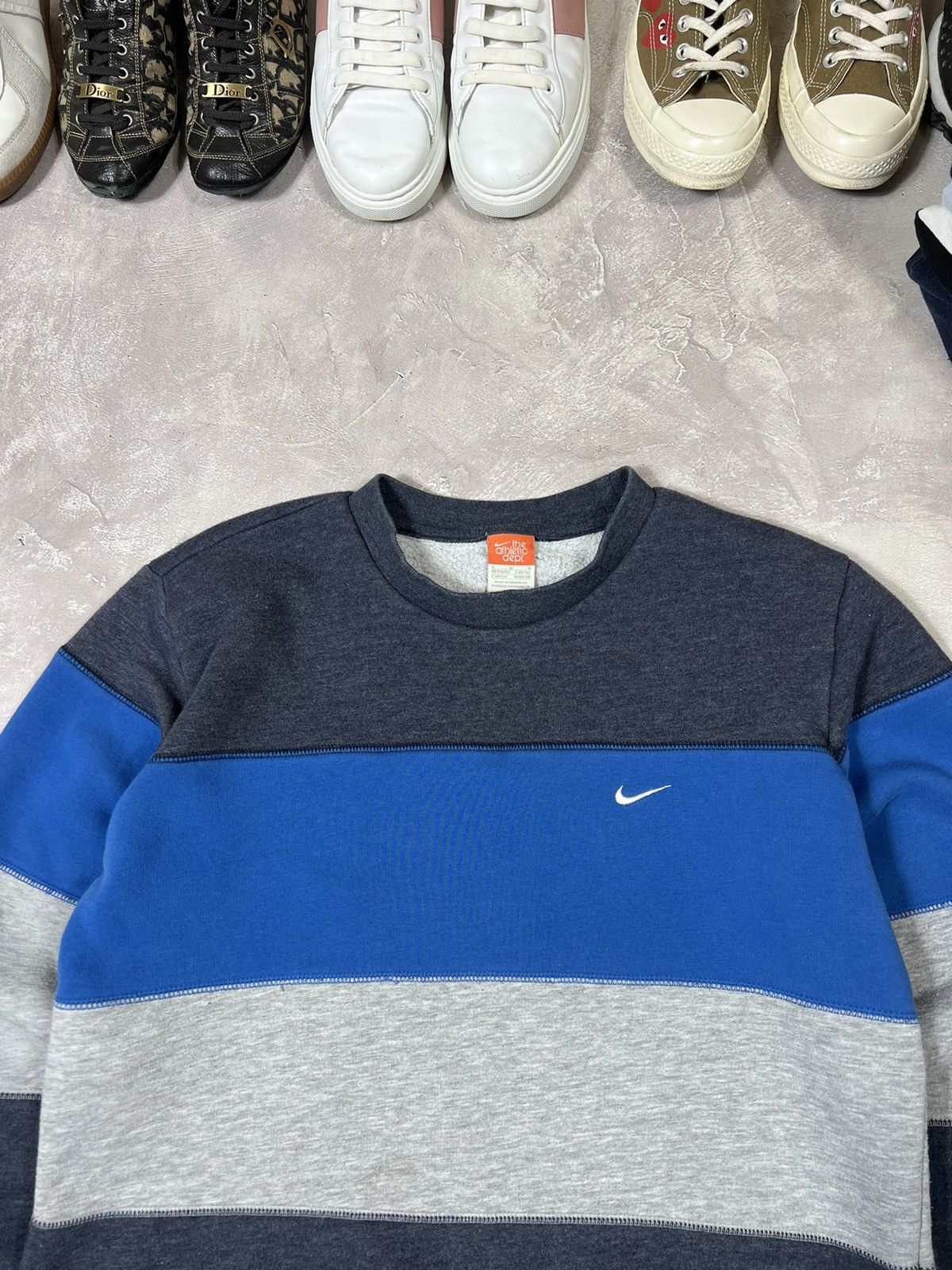 Vintage Vintage Nike Y2k Baggy Sweatshirt Size US L / EU 52-54 / 3 - 4 Thumbnail