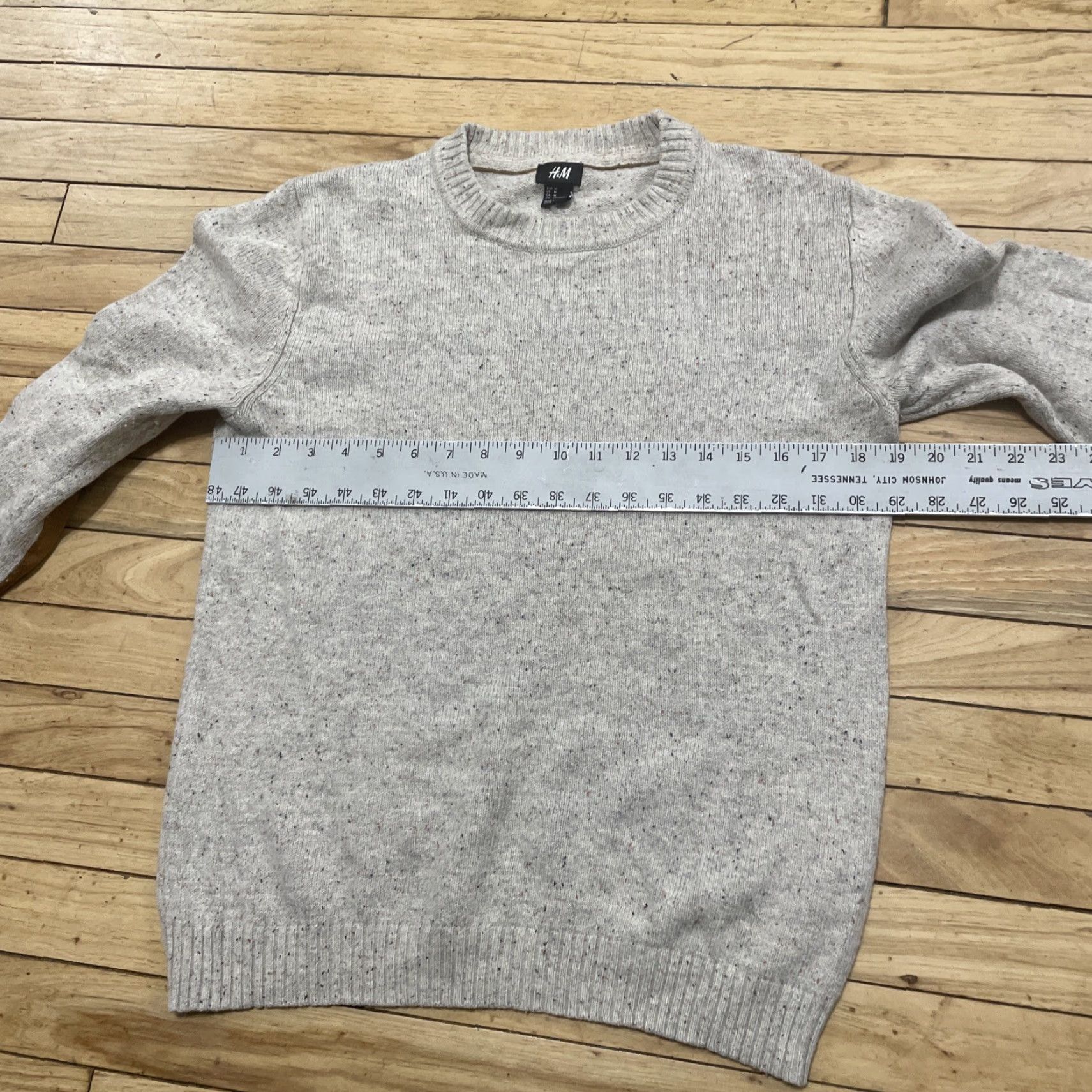 H&M H&M wool sweater Men M Elbow Patches Beige Cream Western capsule Knit Sweater Regular Size M Mens Pullover Casual Fall/Winter Size US M / EU 48-50 / 2 - 6 Thumbnail
