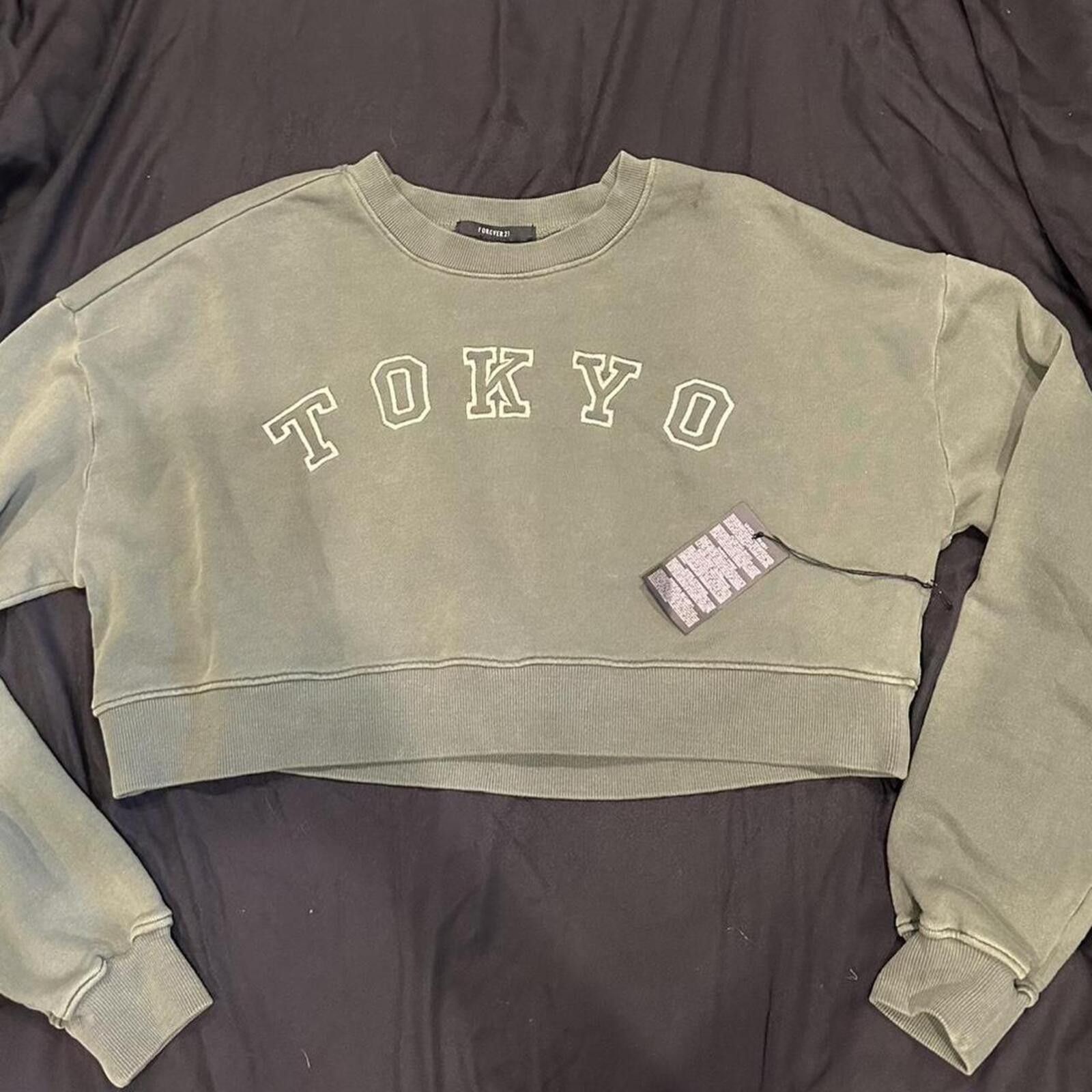 Forever 21 Forever 21 Women's Green and Khaki Sweatshirt Size M / US 6-8 / IT 42-44 - 1 Thumbnail