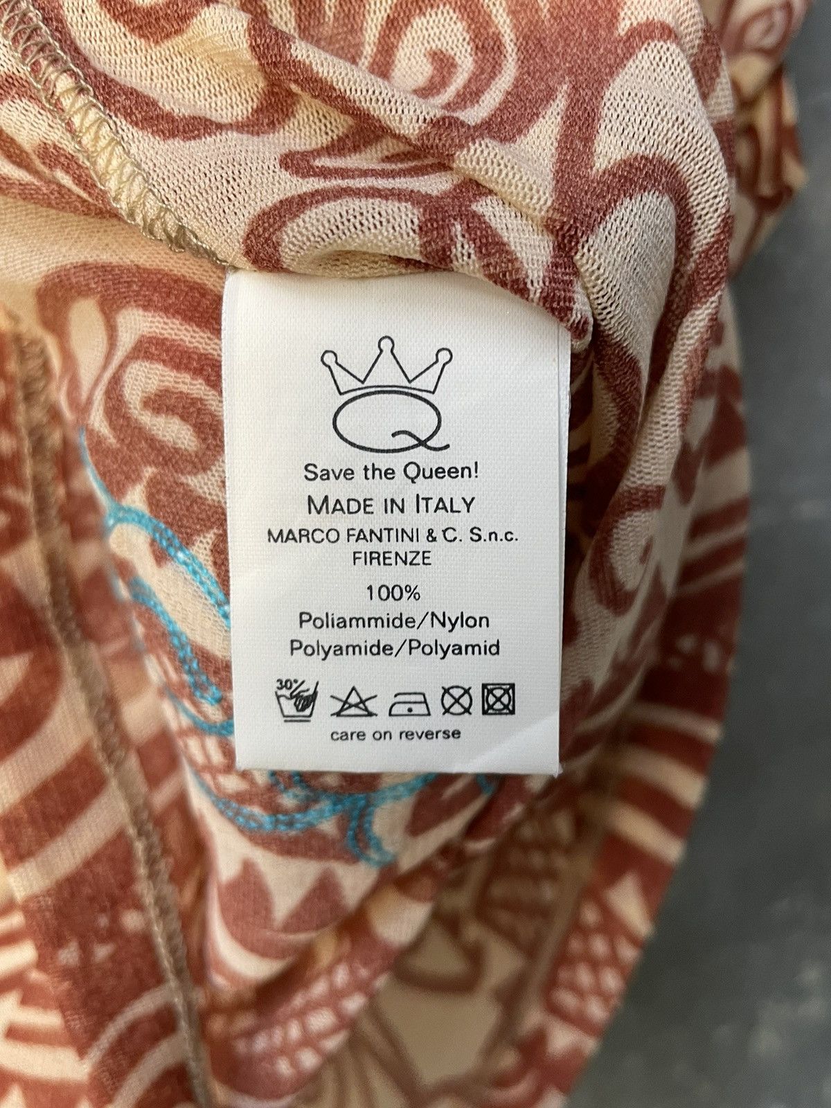 Vintage Save The Queen Mesh Tank Top Japanese JPG Style Y2K Vintage Size L / US 10 / IT 46 - 9 Thumbnail