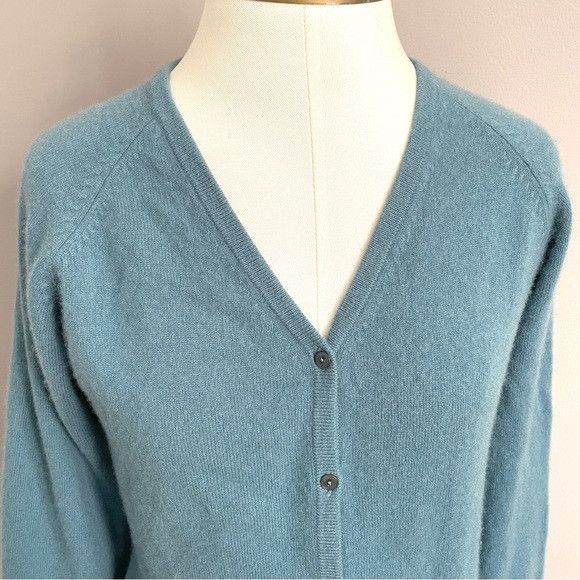 Other Lochmere Blue Cashmere Cardigan Sweater 🏴󠁧󠁢󠁳󠁣󠁴󠁿 Size S / US 4 / IT 40 - 3 Thumbnail