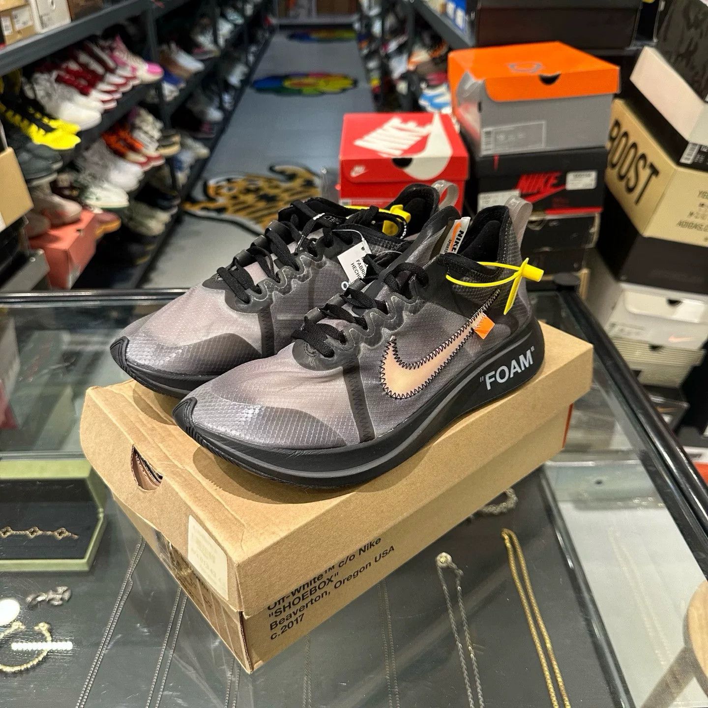 Nike Nike Gray Lowtop Sneakers 10 Men Size US 10 / EU 43 - 1 Thumbnail