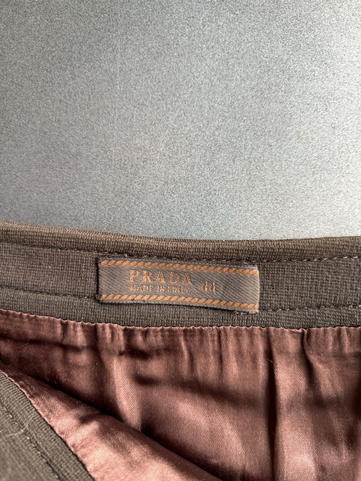 Prada × Vintage 1990s Vintage Prada Skirt Wool Mini Short Pencil 1996 1991 Size 30" / US 8 / IT 44 - 5 Thumbnail