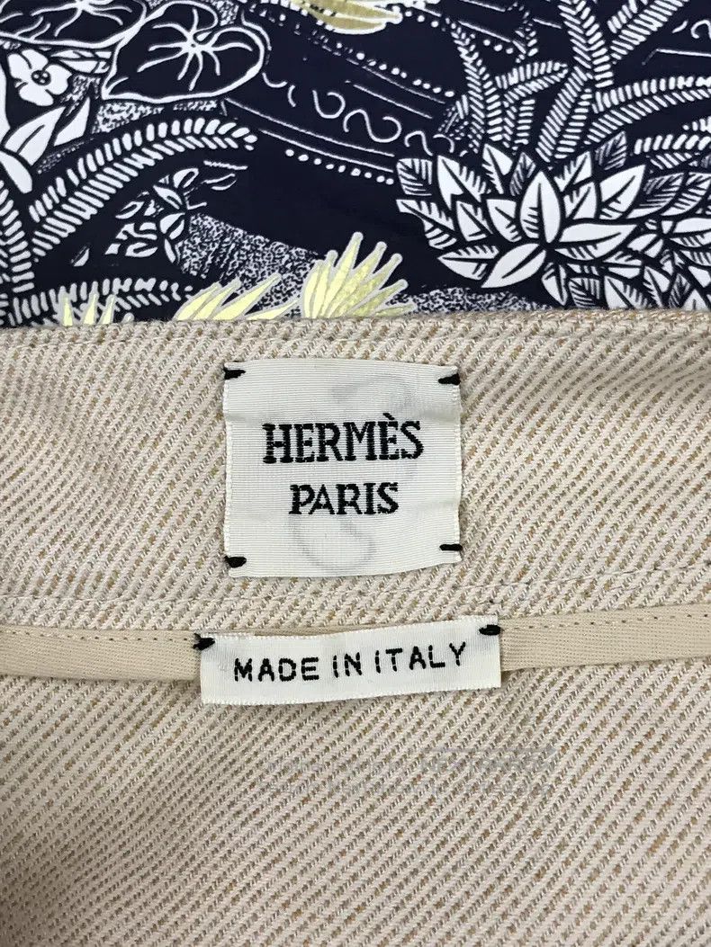 Hermes Hermes Dark Patterned Gold Buttoned Skirt Size 24" / US 00 / IT 34 - 4 Thumbnail