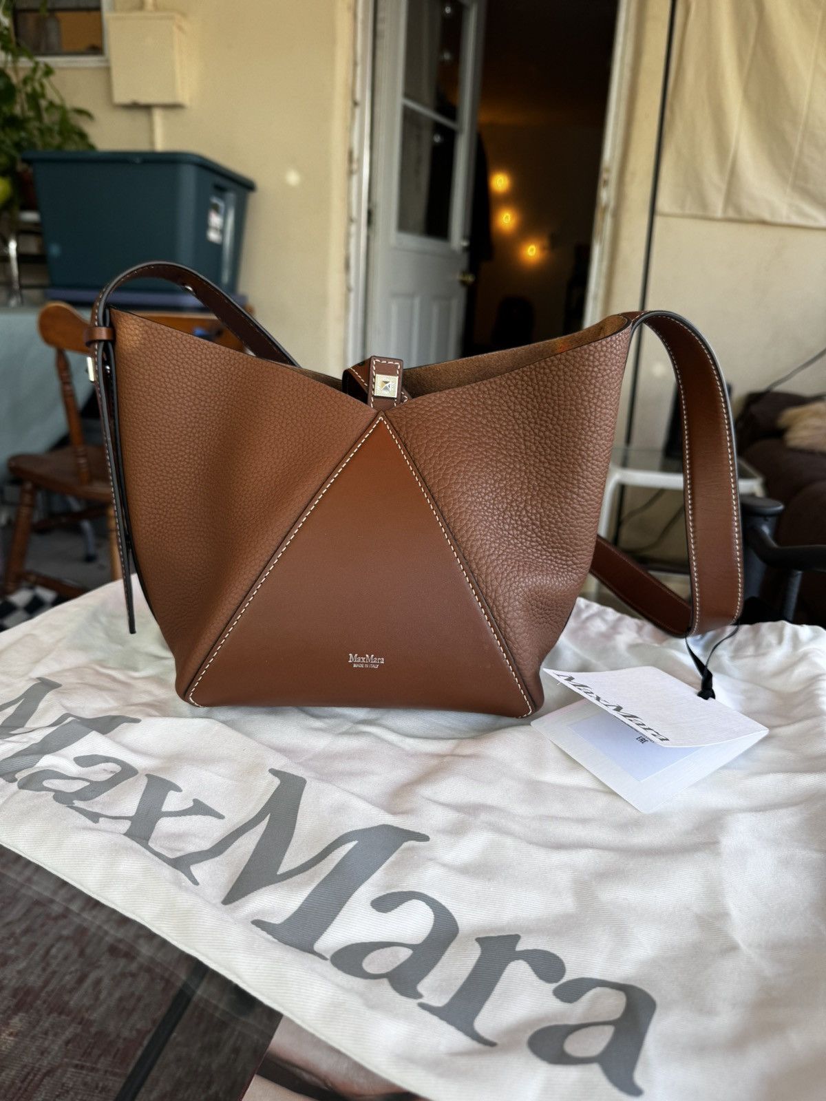 Max Mara Max Mara Small Deer Print Leather Bucket Bag Size ONE SIZE - 5 Thumbnail