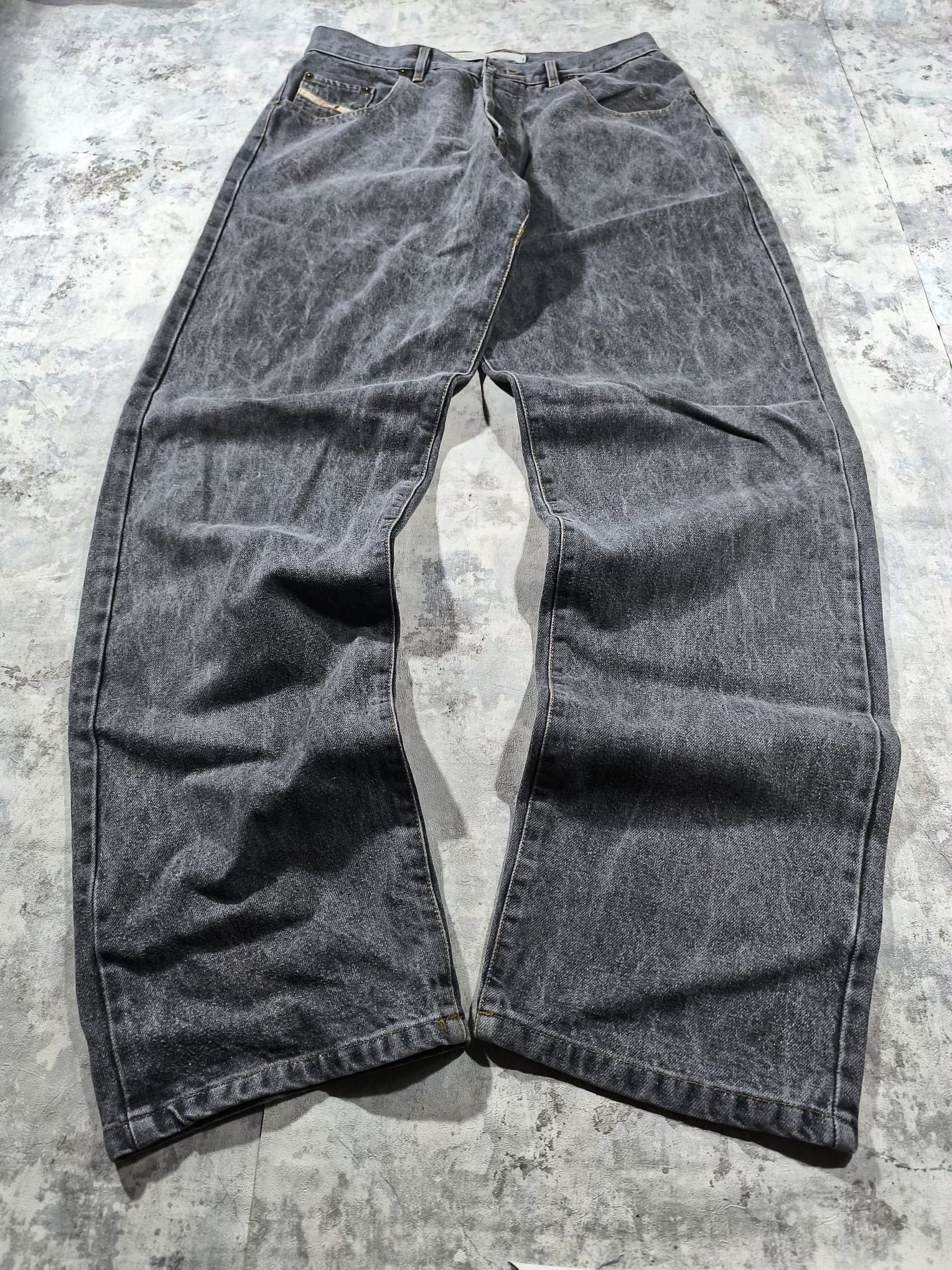 Diesel 90s Baggy Charcoal Grey Diesel Made in Italy Jeans Size US 32 / EU 48 - 3 Thumbnail