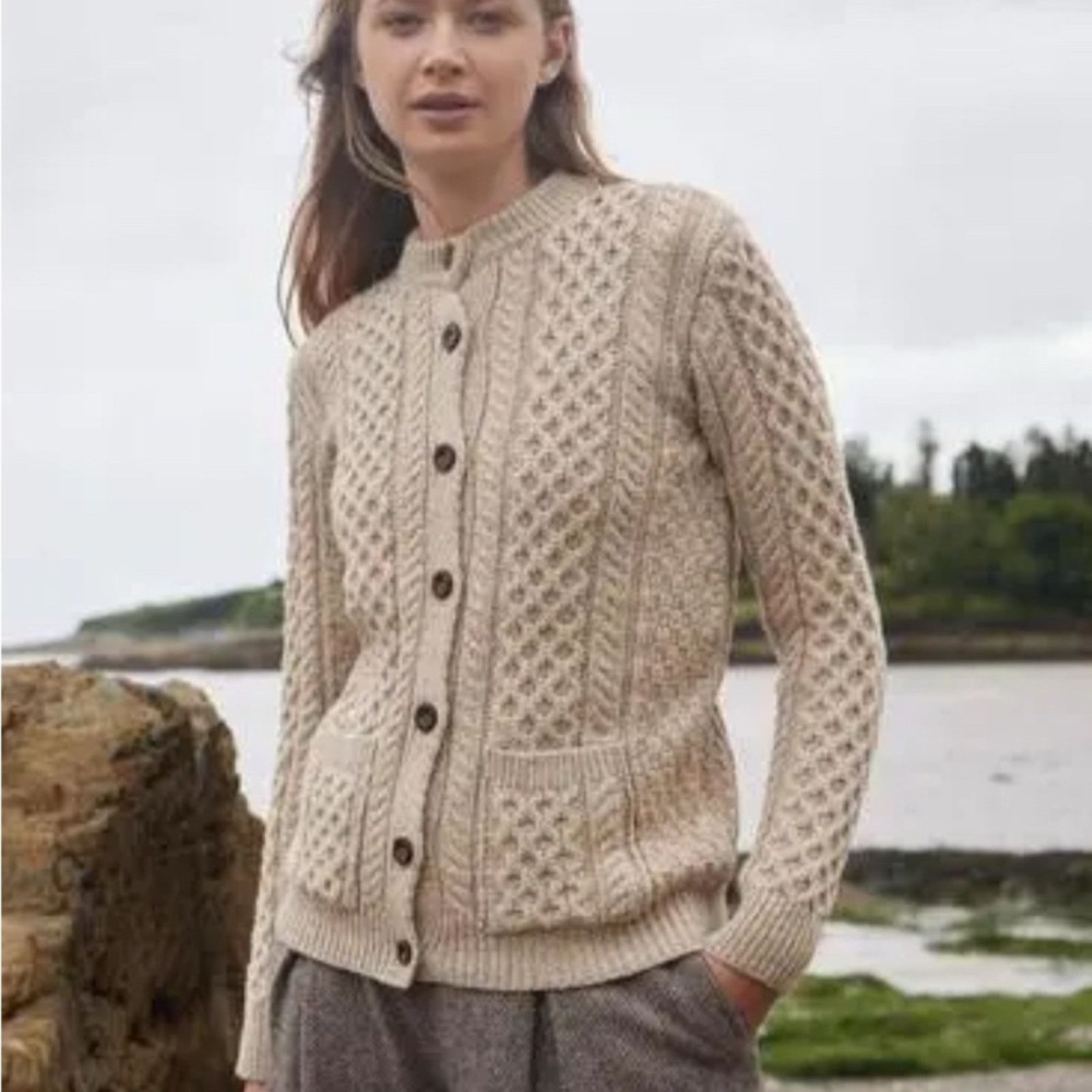Other BLARNEY 100% MERINO IRISH WOOL IVORY BEIGE CABLE KNIT SZ MED Size M / US 6-8 / IT 42-44 - 1 Thumbnail