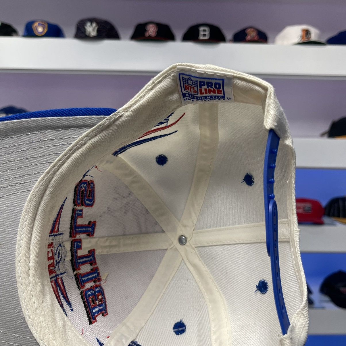 Logo Athletic Vintage Buffalo Bills Logo Athletic Diamond Cut Snap Back Size ONE SIZE - 6 Thumbnail