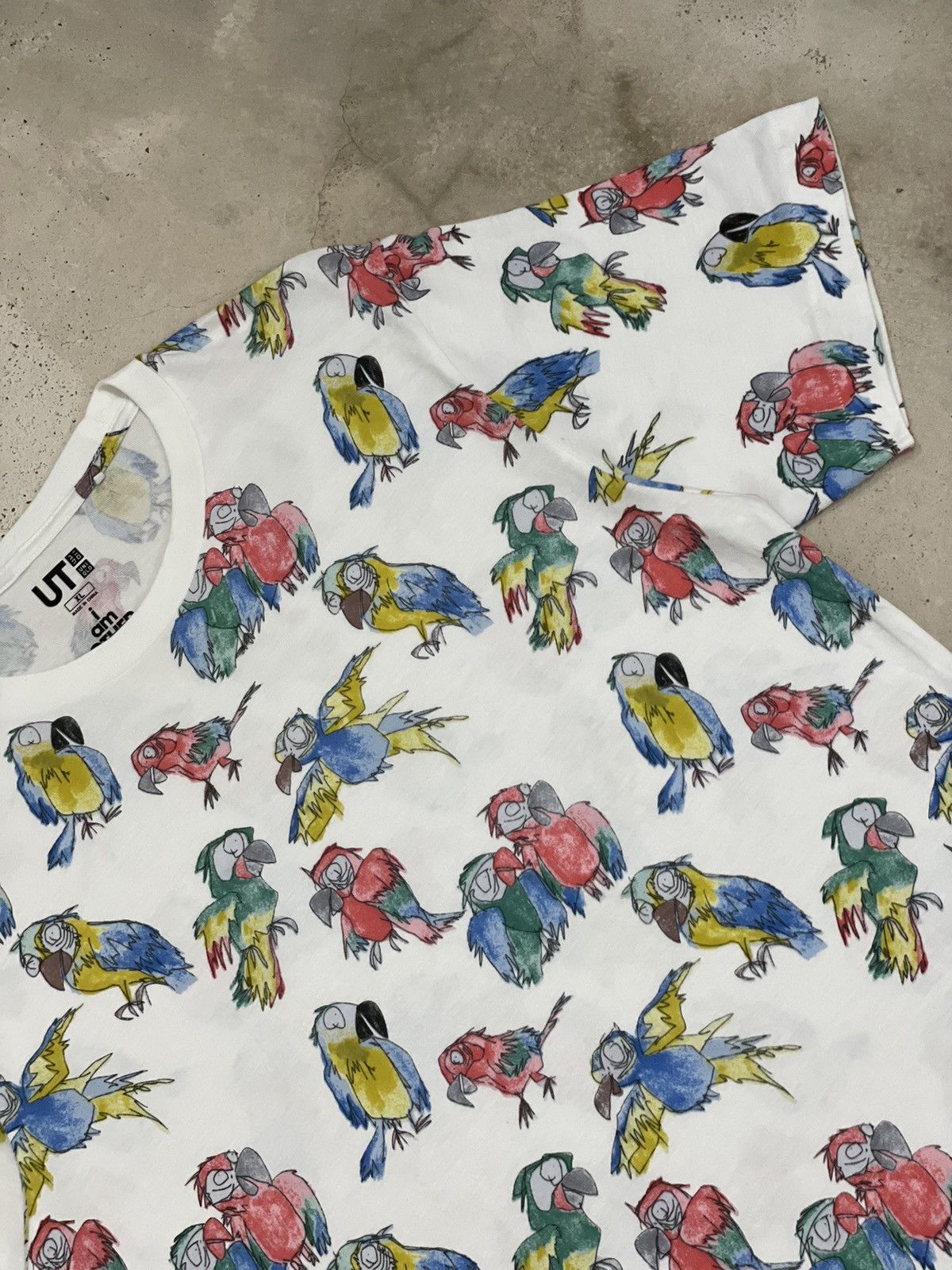 Billionaire Boys Club Uniqlo I Am Other by Pharrell Williams Icecream Parrot Print Size US XL / EU 56 / 4 - 5 Thumbnail