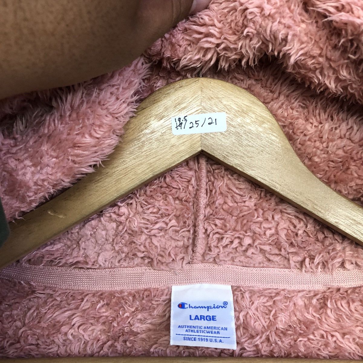 Champion Champion Women Winter Fluffy Pink Fleece Jacket Size L / US 10 / IT 46 - 10 Thumbnail