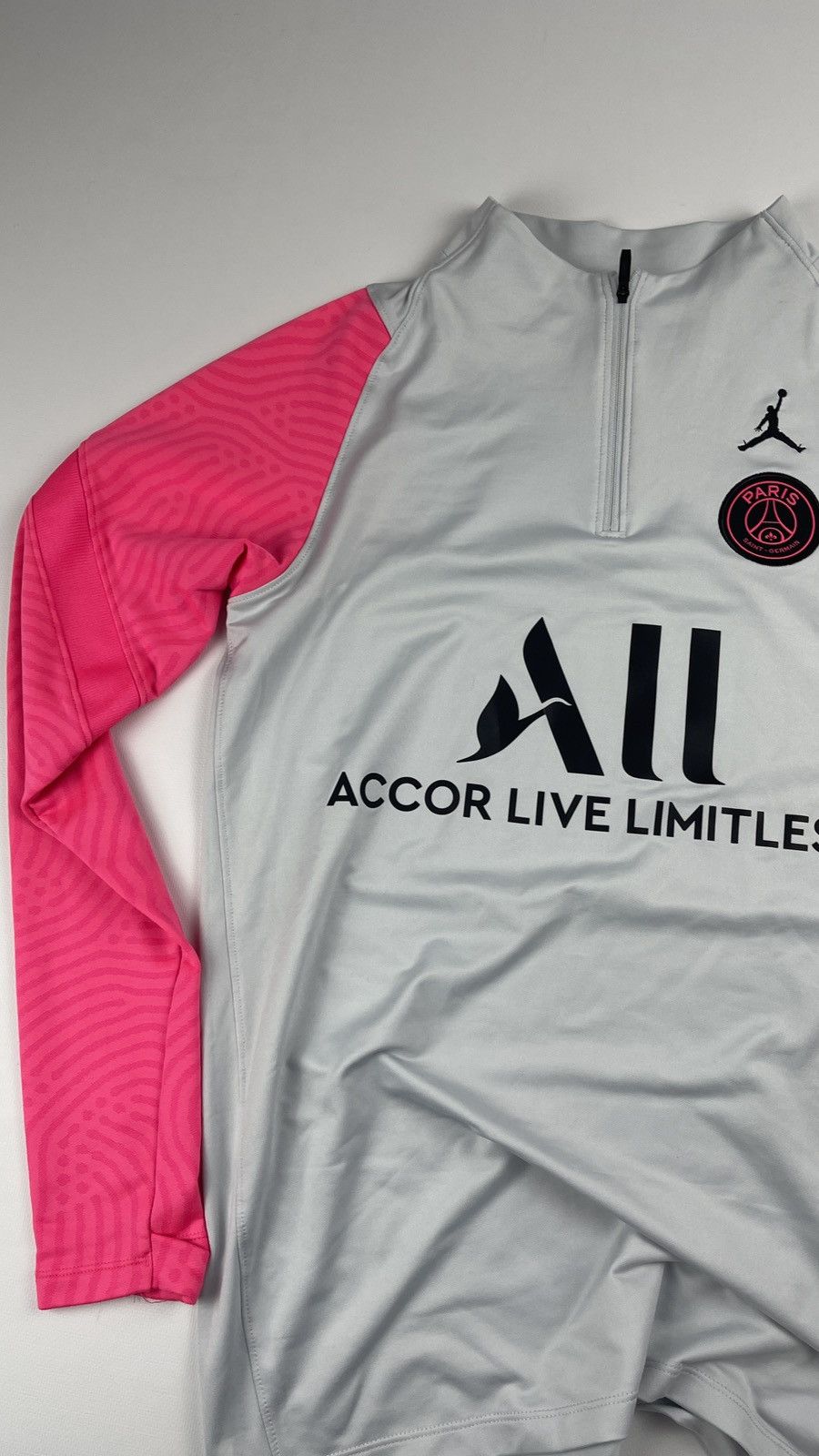 Jordan Brand Jordan PSG 20/21 Soccer Training Long Sleeve T Shirt Size US S / EU 44-46 / 1 - 4 Thumbnail