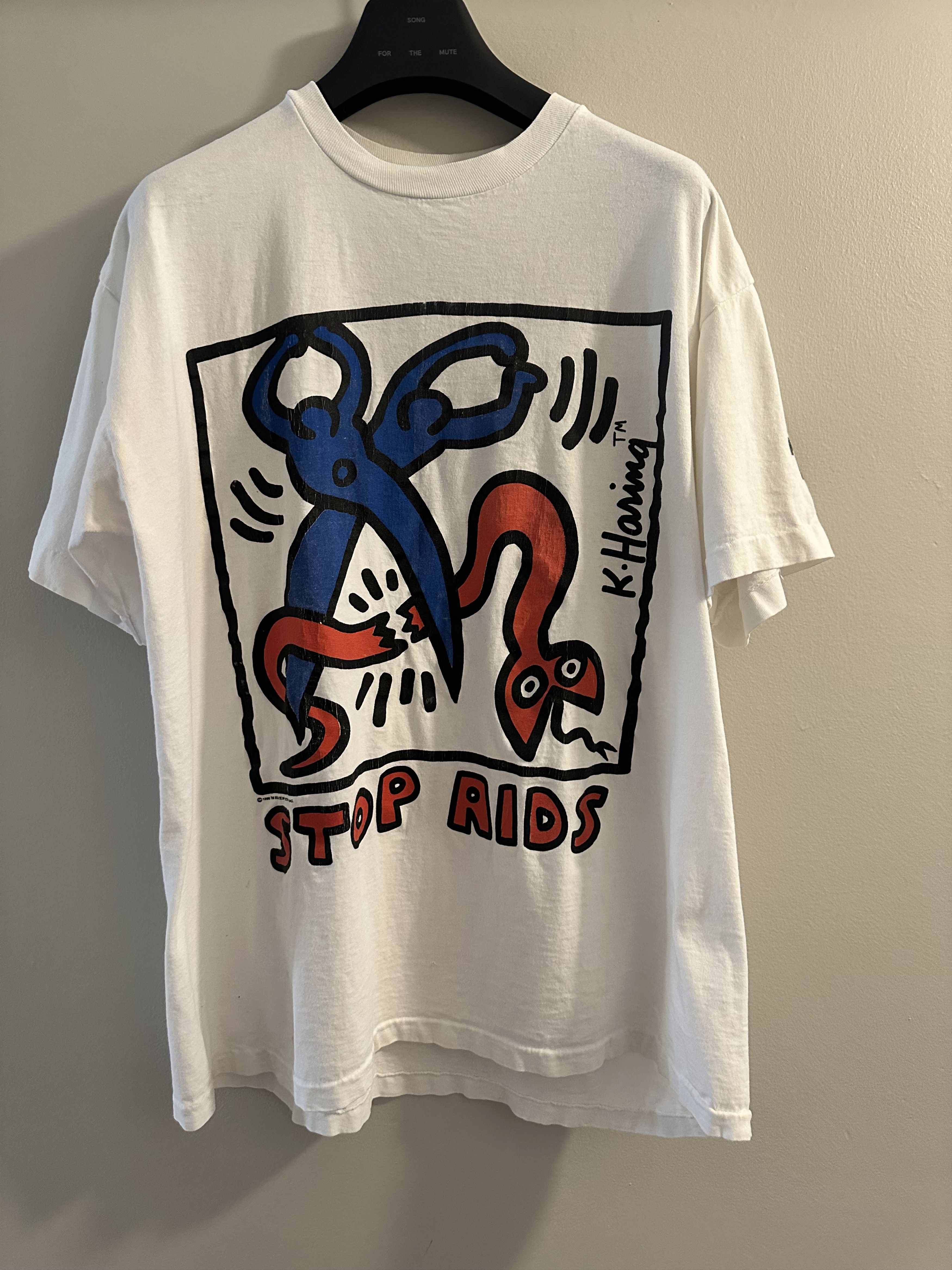 Keith Haring × Vintage Keith Haring RARE COLLECTORS 1992 Stop AIDS t shirt Size US XL / EU 56 / 4 - 4 Thumbnail