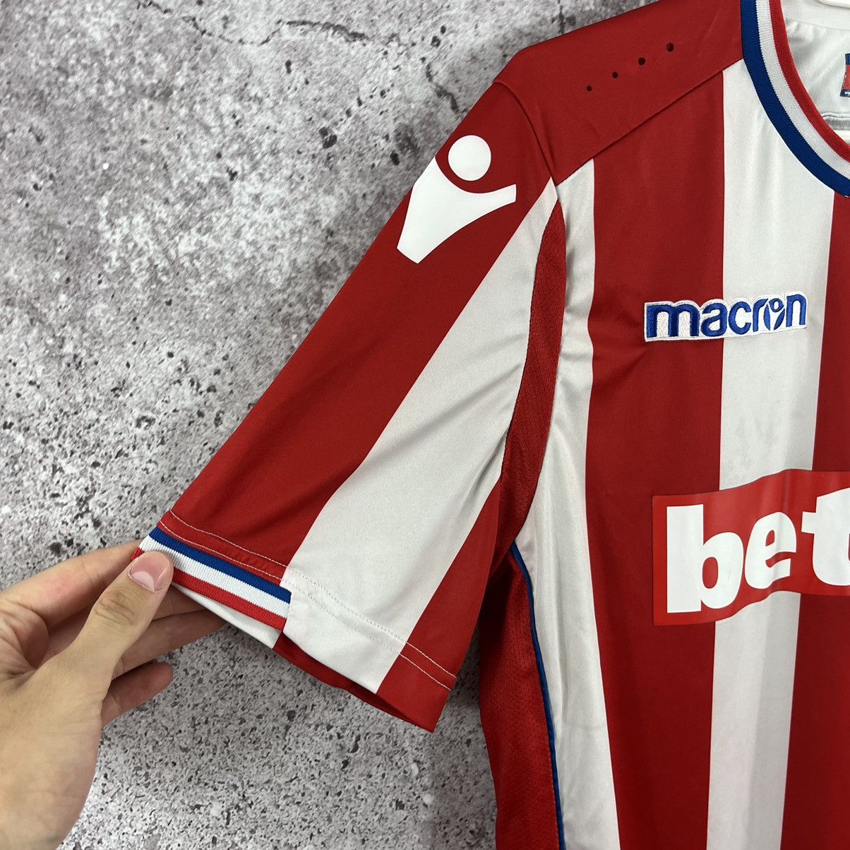 Macron Macron FC Stoke City 2017/2018 Home Jersey Kit Size L Size US L / EU 52-54 / 3 - 4 Thumbnail