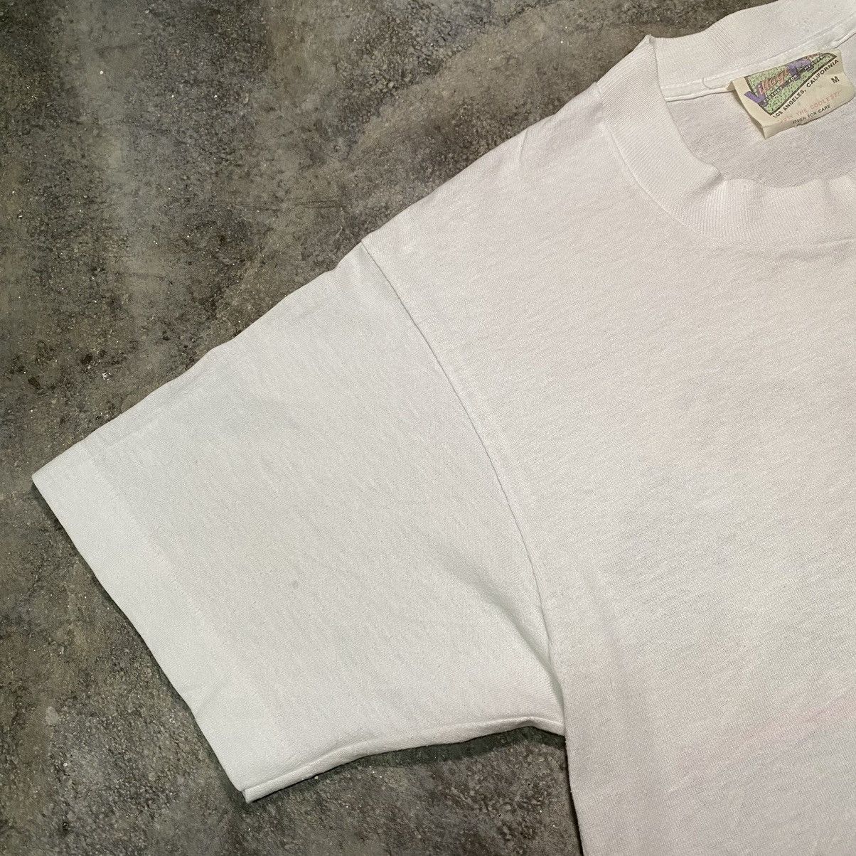 Vintage RARE🔥 Vintage 70’s Big Wednesday Movie T Shirt Size US S / EU 44-46 / 1 - 6 Thumbnail
