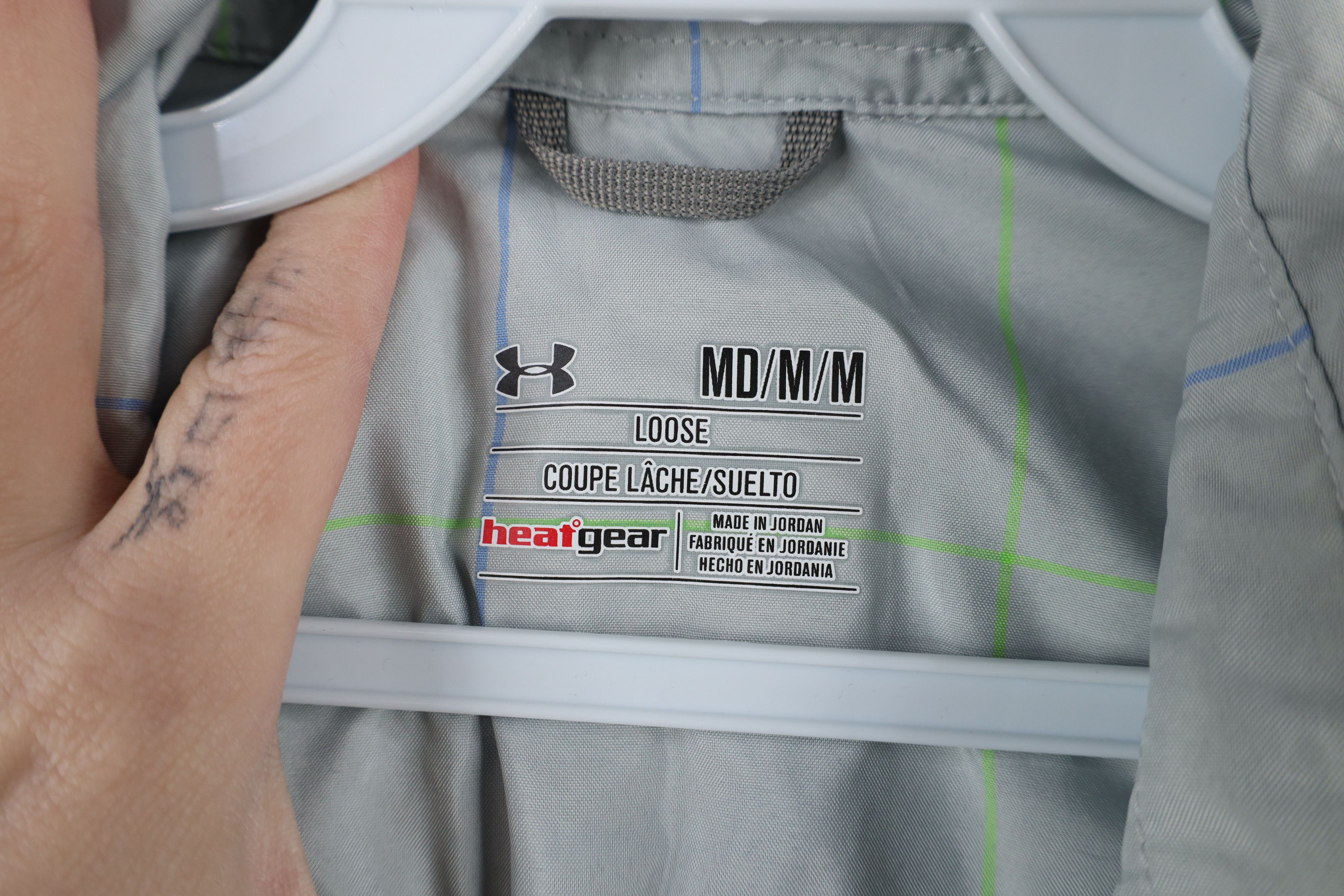 Under Armour × Vintage Under Armour Loose Tech Collared Button Shirt Gray Plaid Size US M / EU 48-50 / 2 - 9 Thumbnail