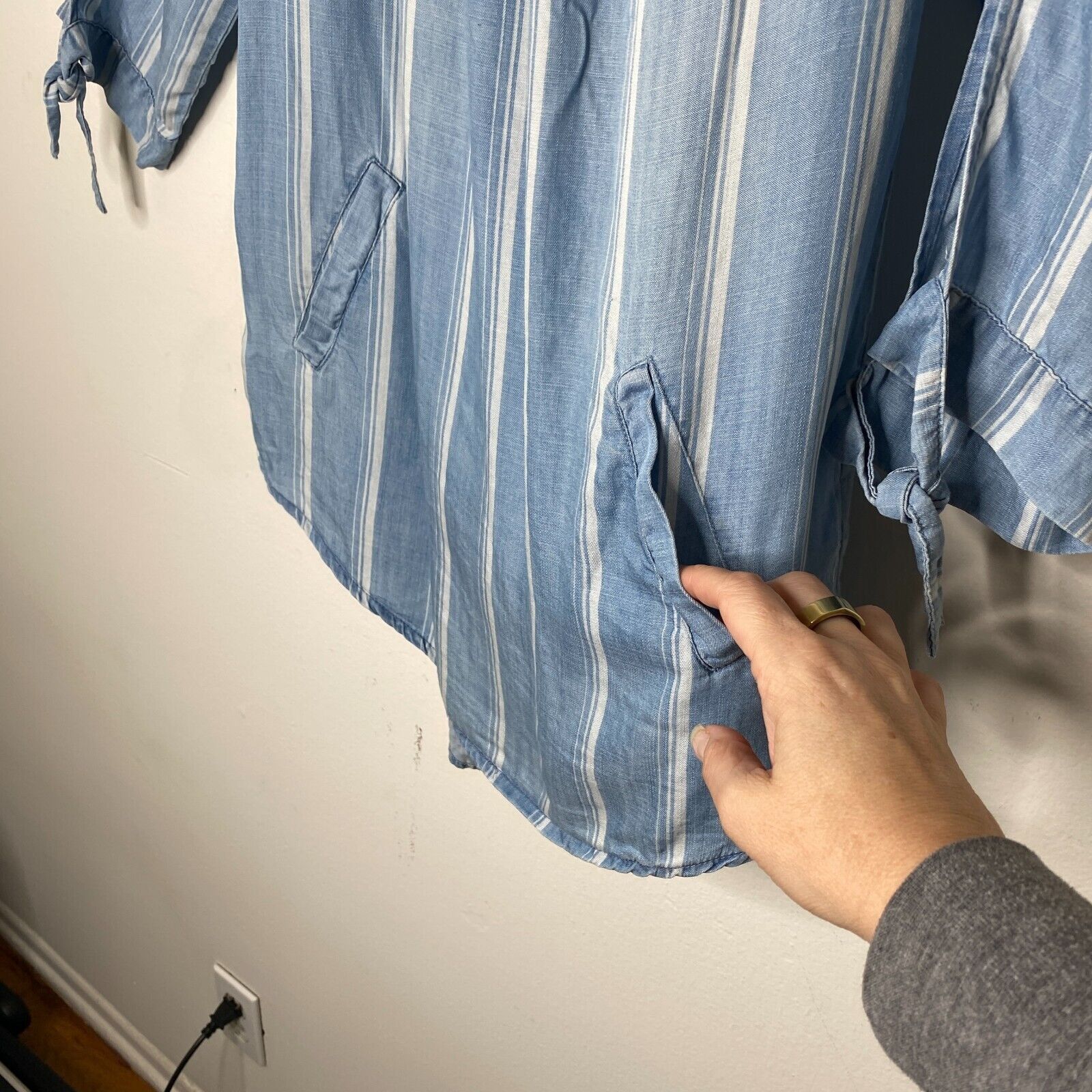 Other Billy T Blue White Stripe Linen Off Shoulder Tie-Sleeve Top Size XS / US 0-2 / IT 36-38 - 6 Thumbnail