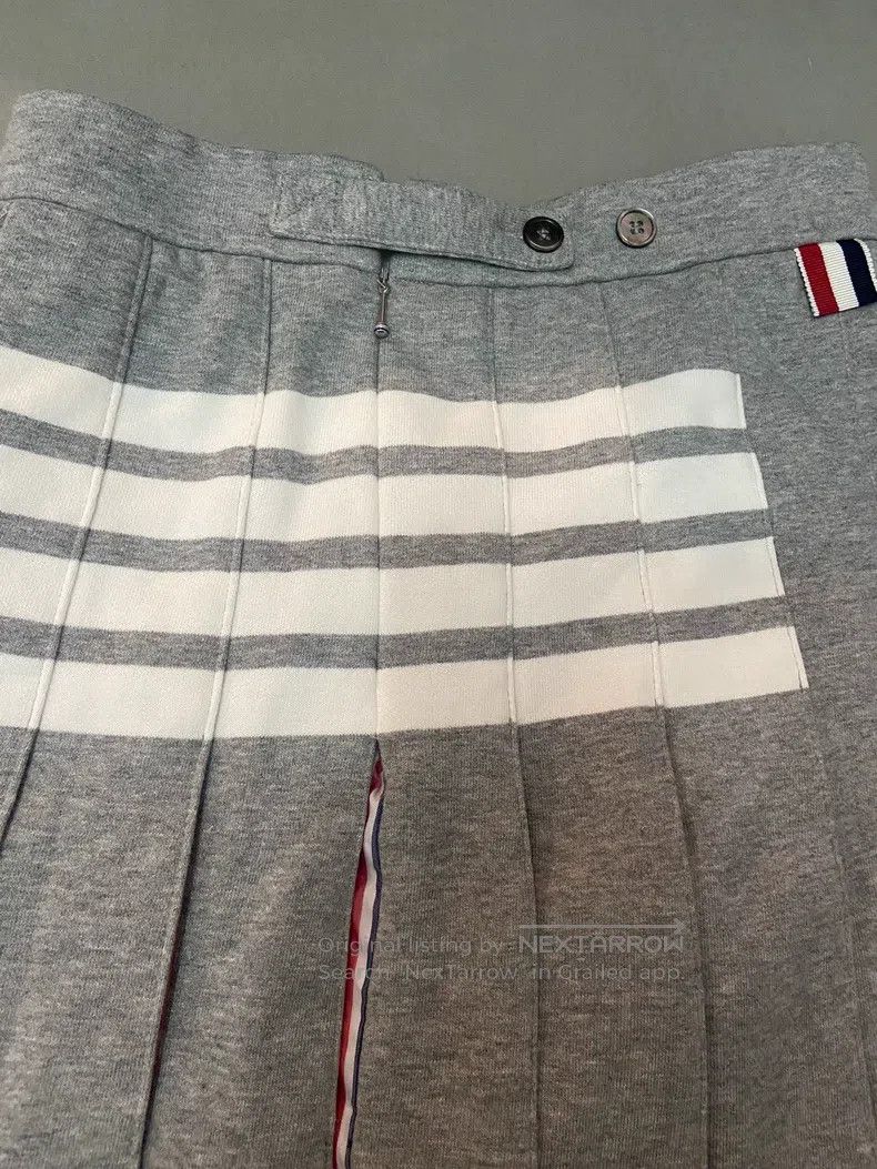 Thom Browne Thom Browne Classic pleated skirt Size 25" / US 0 / IT 36 - 2 Thumbnail