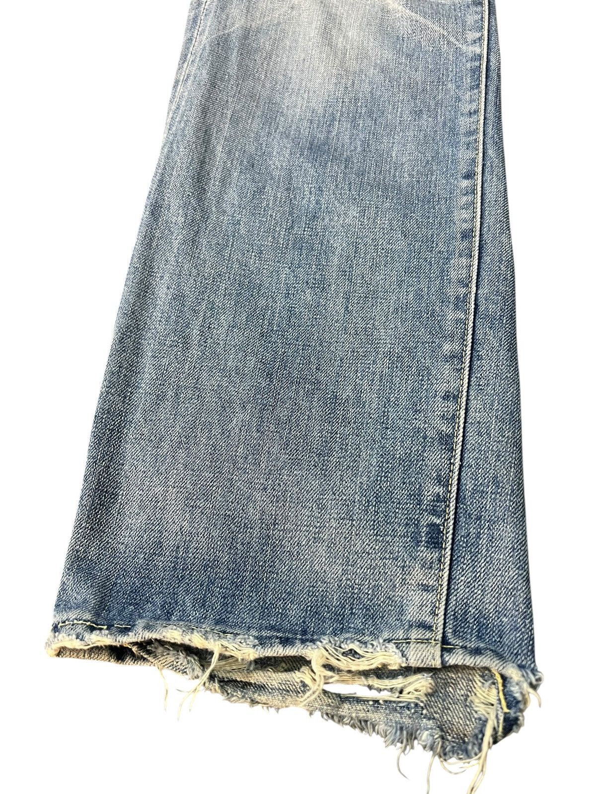 Levi's Vintage Distressed Levi’s 501 Big E Selvedge Faded Jean Size US 27 - 8 Thumbnail