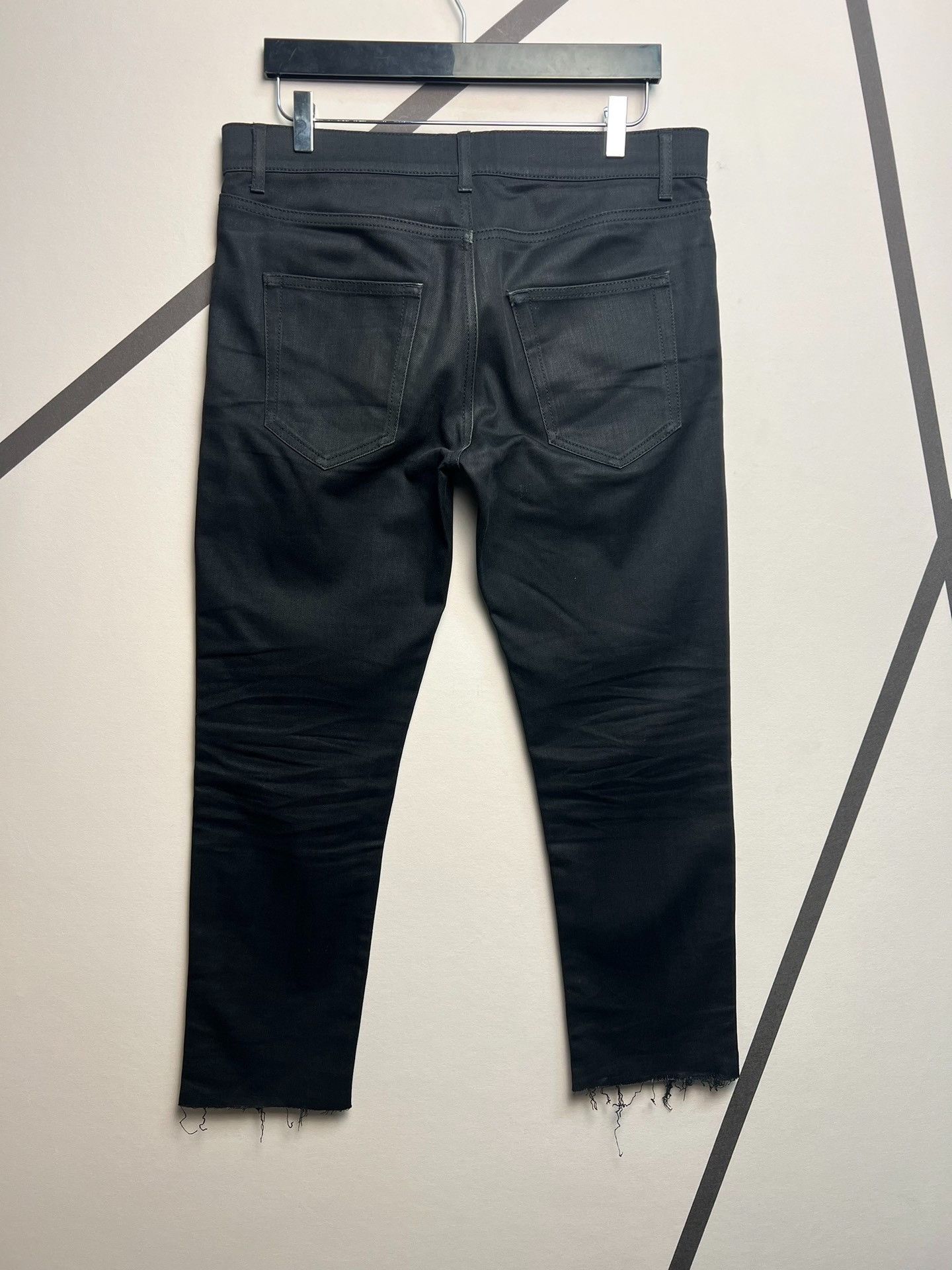 Saint Laurent Paris Saint laurent Black basic jeans 2501-Nextarrow Size US 32 / EU 48 - 2 Thumbnail
