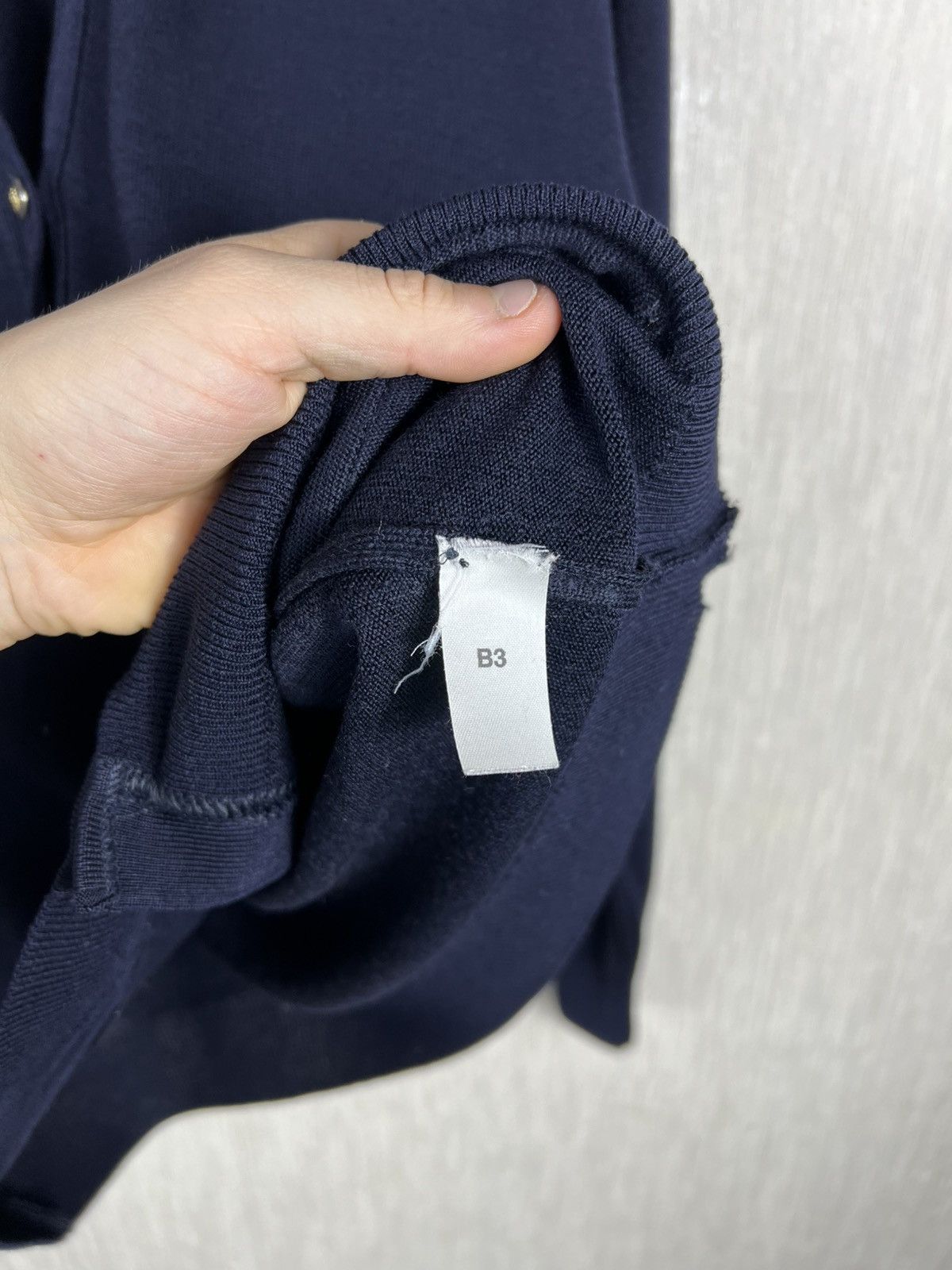 Burberry Vintage 90s Burberrys merino wool navy old money cardigan Size M / US 6-8 / IT 42-44 - 11 Thumbnail