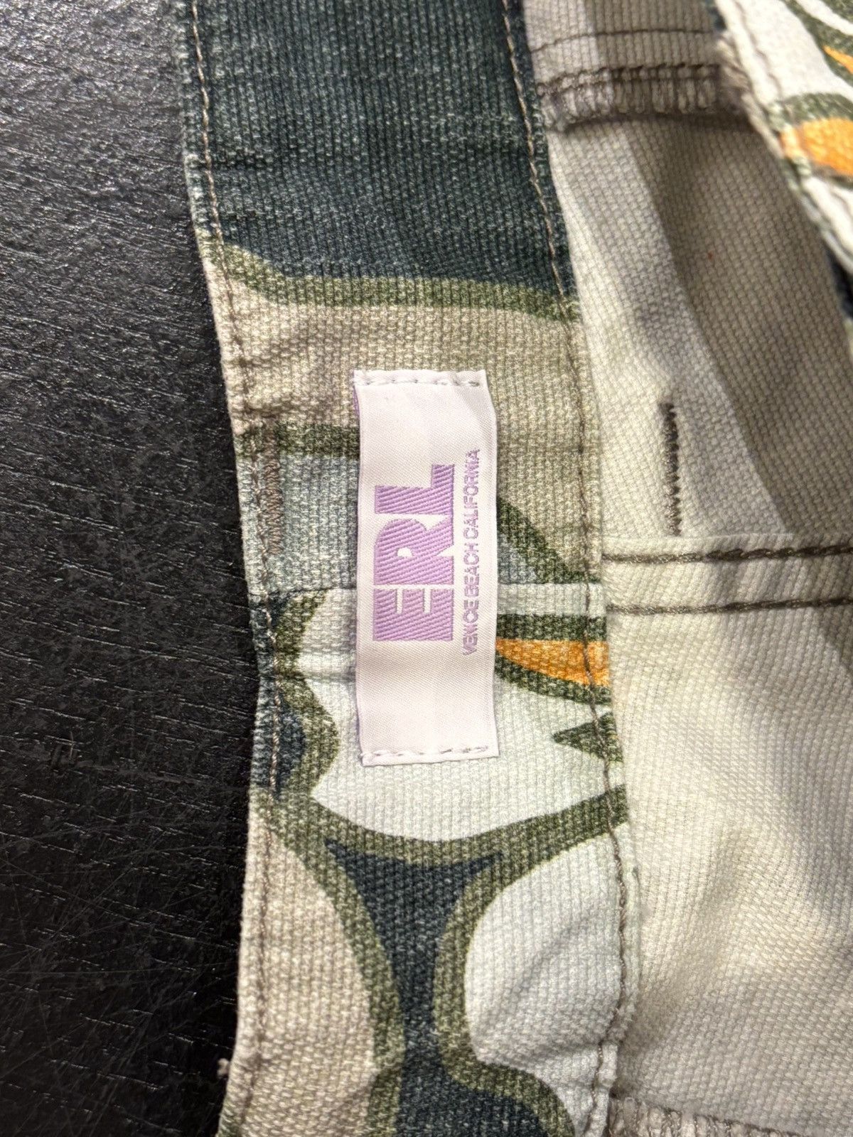 ERL ERL Floral Canvas Shorts Size US 34 / EU 50 - 3 Thumbnail