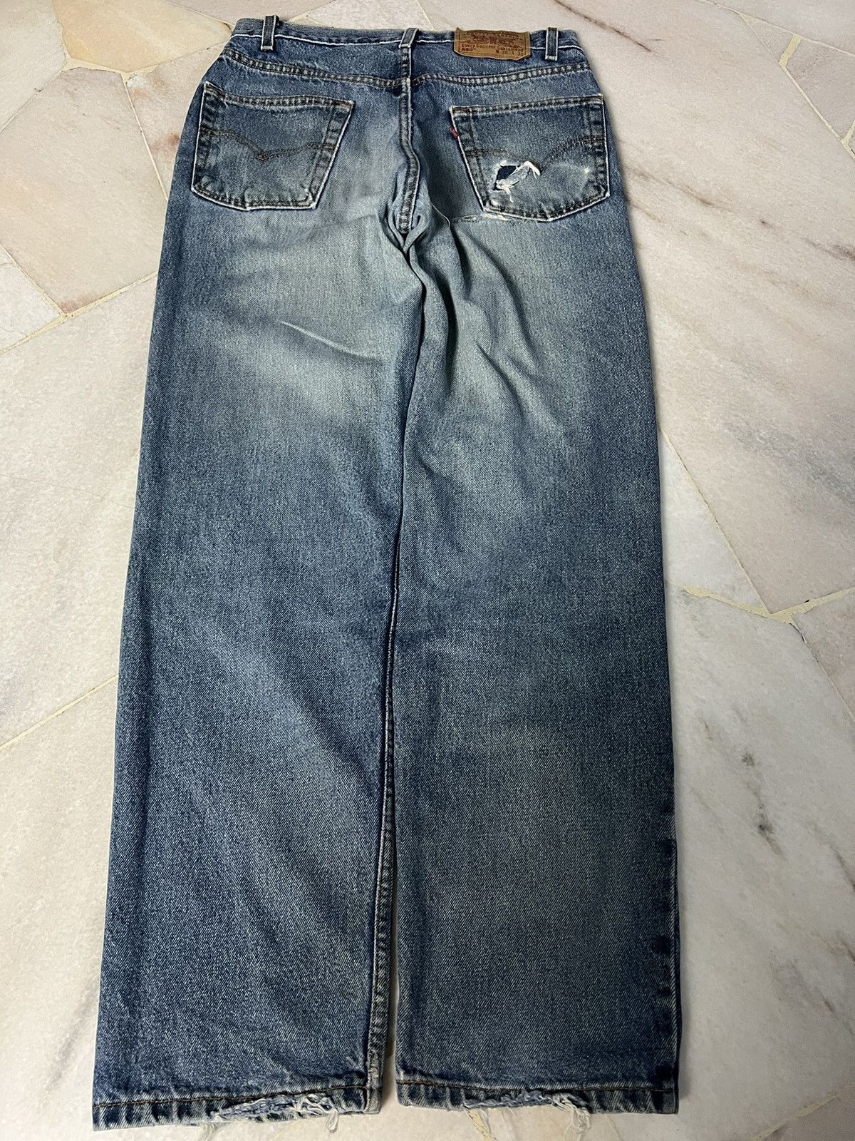 Levi's VINTAGE 90’S LEVIS 550 DISTRESSED JEANS RARE Size US 29 - 2 Thumbnail