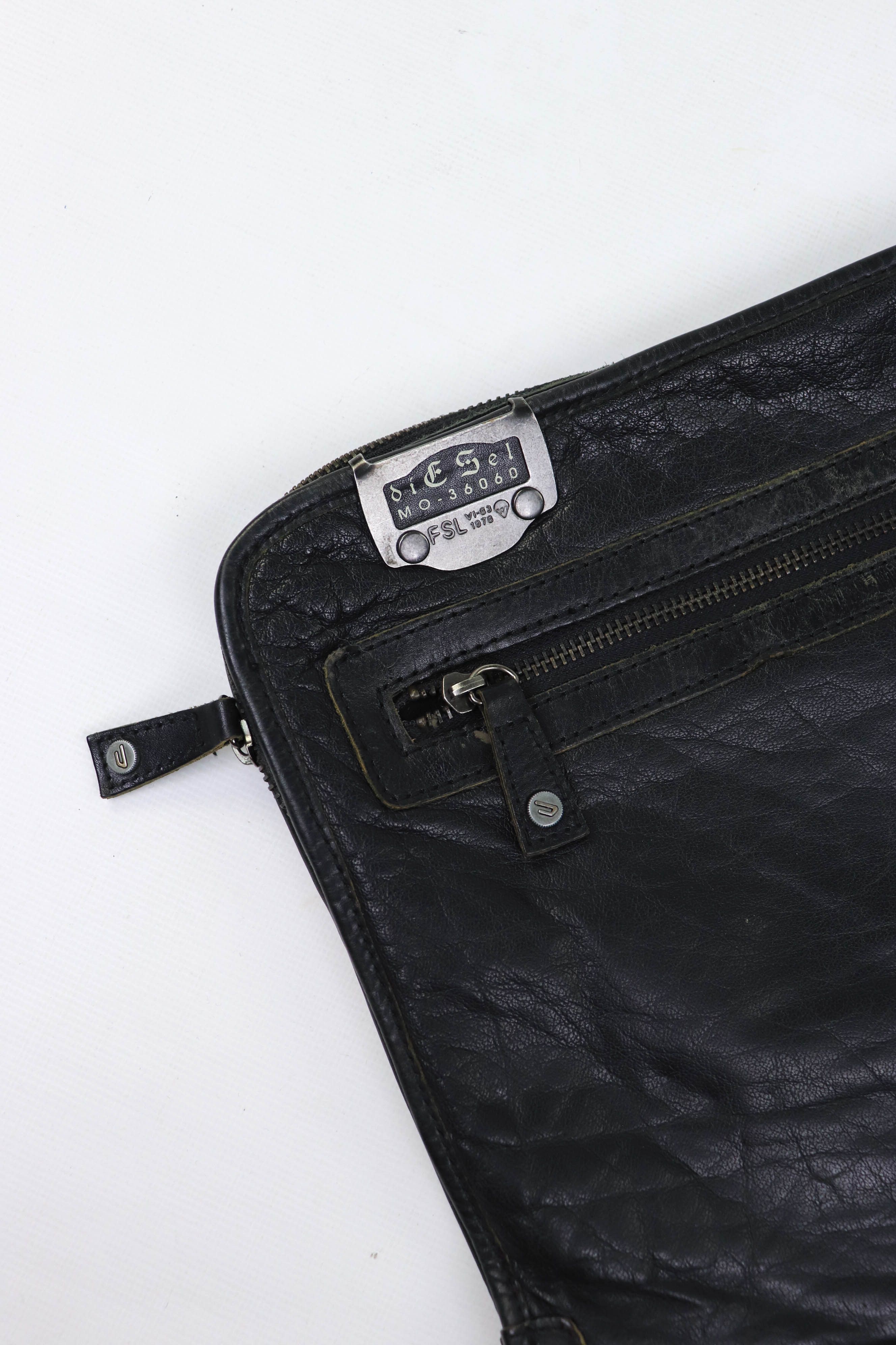 Diesel Vintage DIESEL MO-36060 Leather Clutch Folder Case Bag Size ONE SIZE - 4 Thumbnail