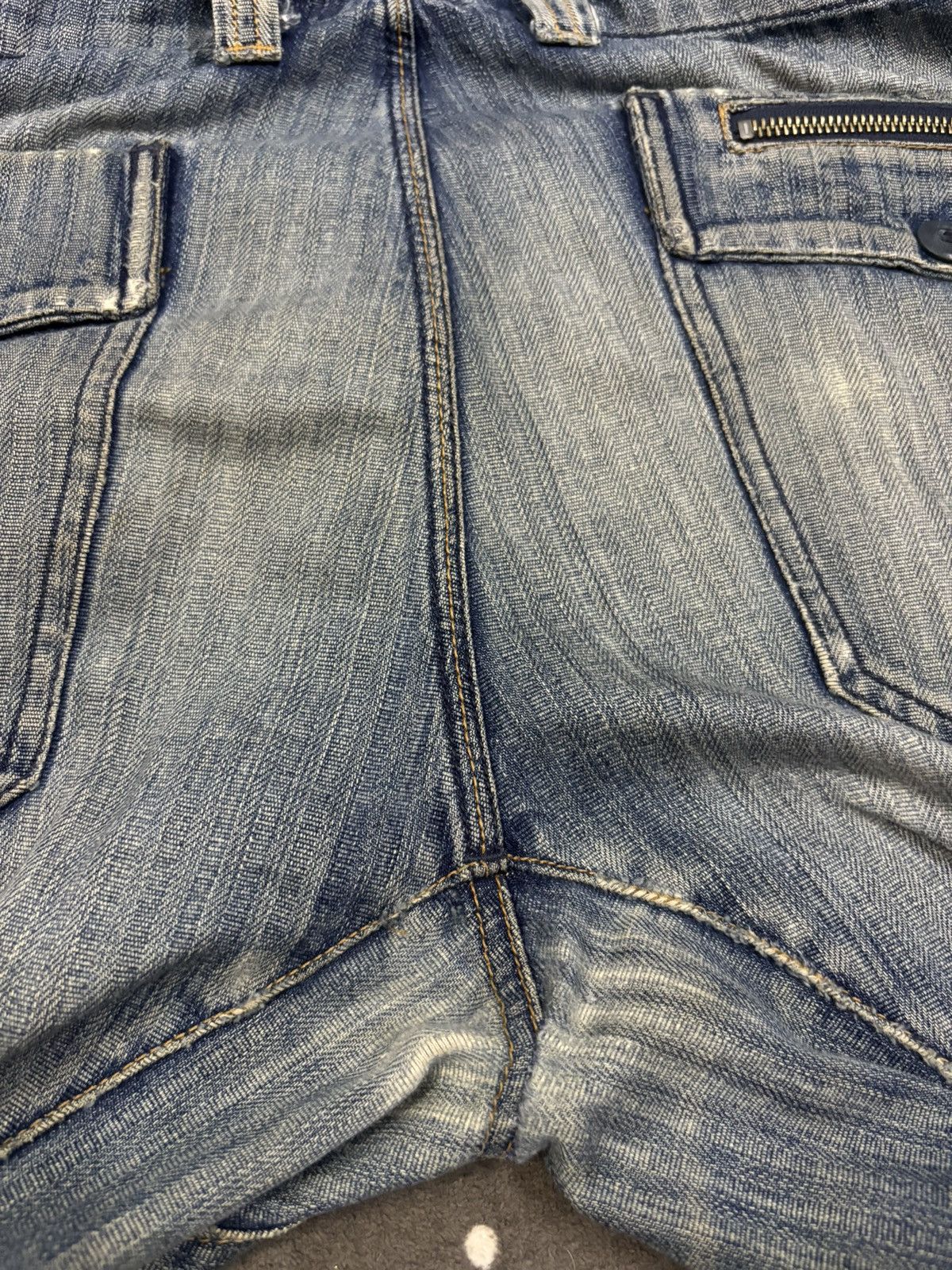 Diesel Vintage Diesel Industry Mud Wash Baggy Distressed Jeans Size US 32 / EU 48 - 13 Thumbnail