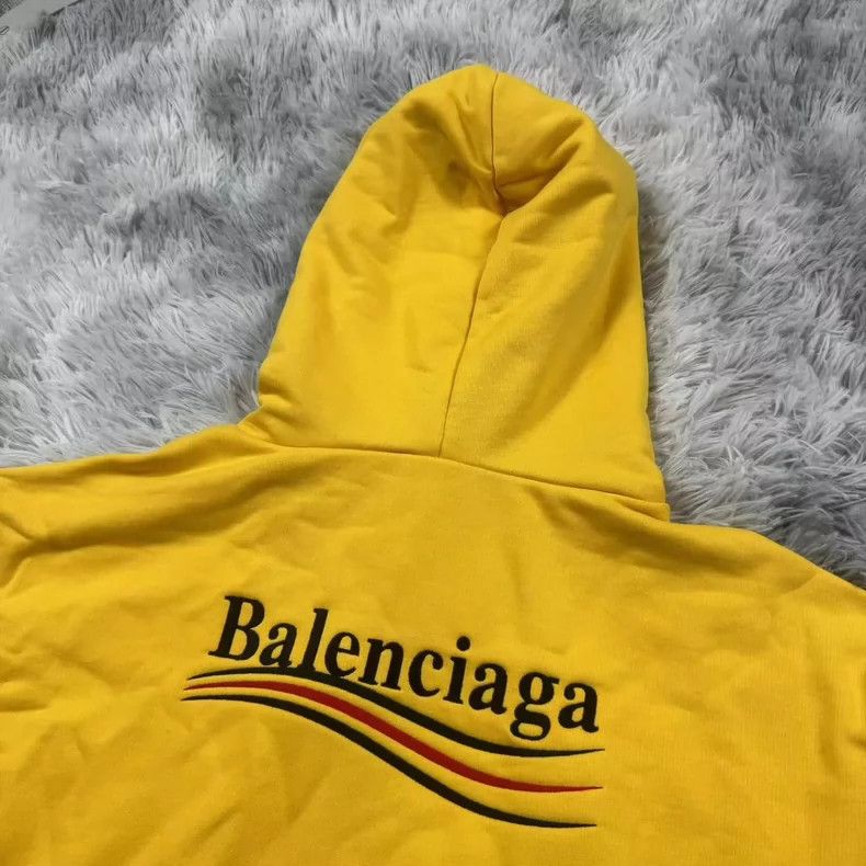 Balenciaga Balenciaga Cola embroidered sweater Size US M / EU 48-50 / 2 - 7 Thumbnail