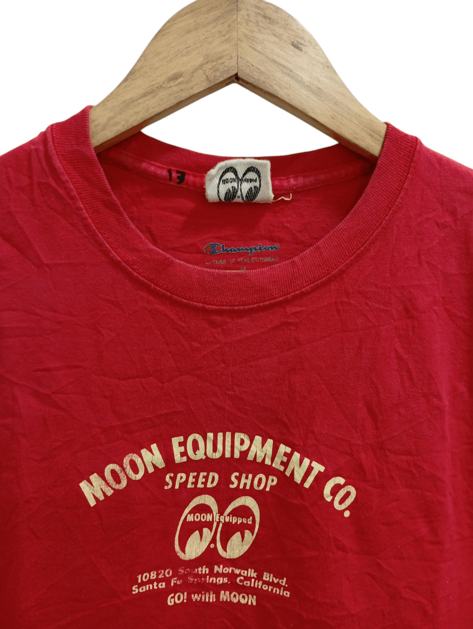 Champion × Japanese Brand × Vintage 🔥🔥Moon Eye x Champion T-Shirt Size US M / EU 48-50 / 2 - 17 Thumbnail