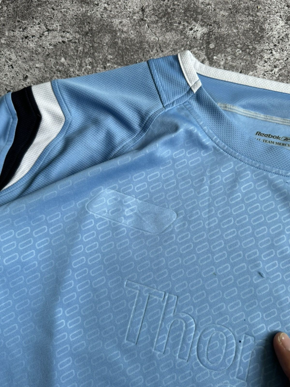 Reebok × Vintage Vintage Reebok Munchers city 04-05 soccer jersey Size US L / EU 52-54 / 3 - 11 Thumbnail