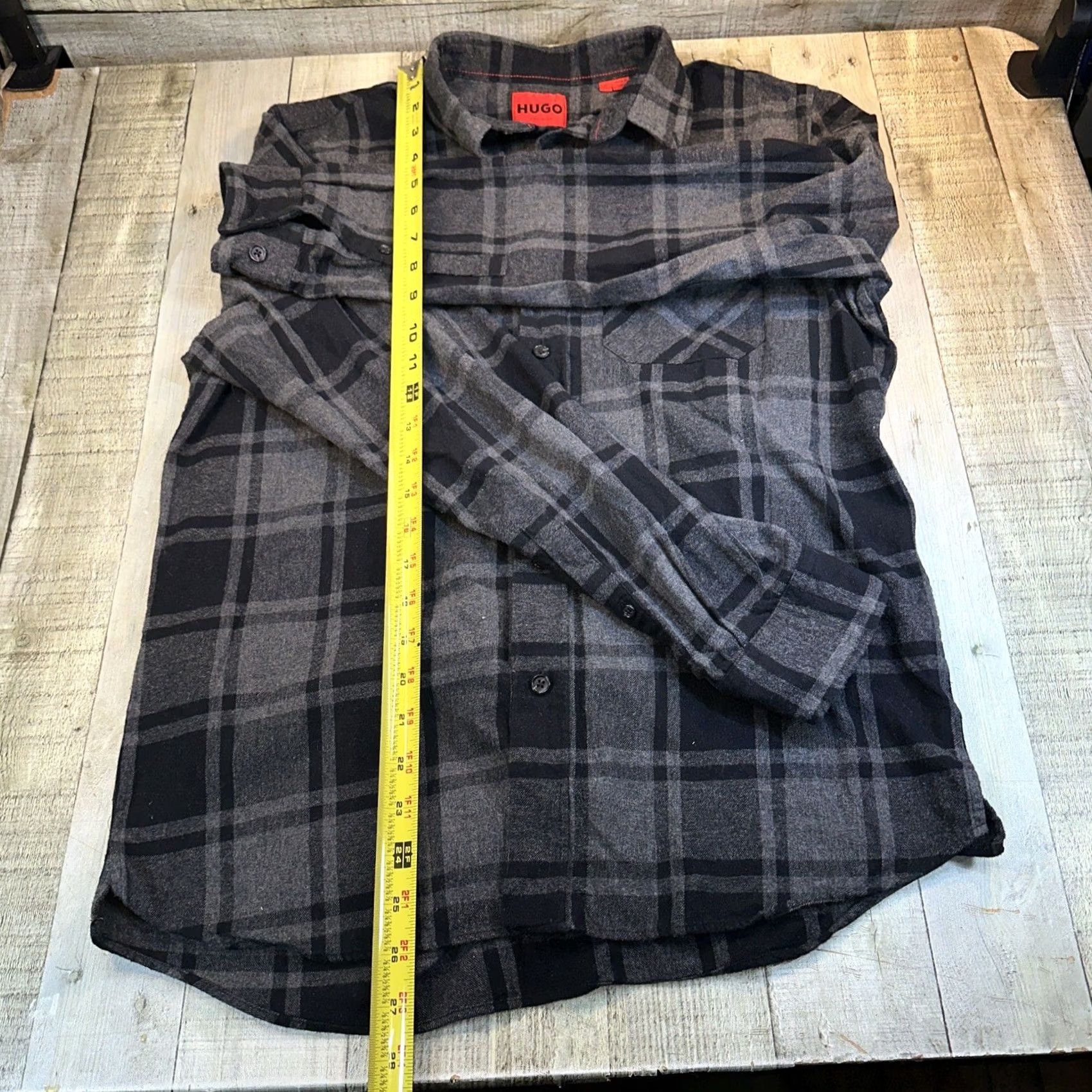 Hugo Boss VINTAGE? Men’s Hugo Boss Flannel Black Medium Shirt Men M Black Flannel Button-Up Long Sleeve Hugo Boss by Hugo Boss Size US M / EU 48-50 / 2 - 6 Thumbnail