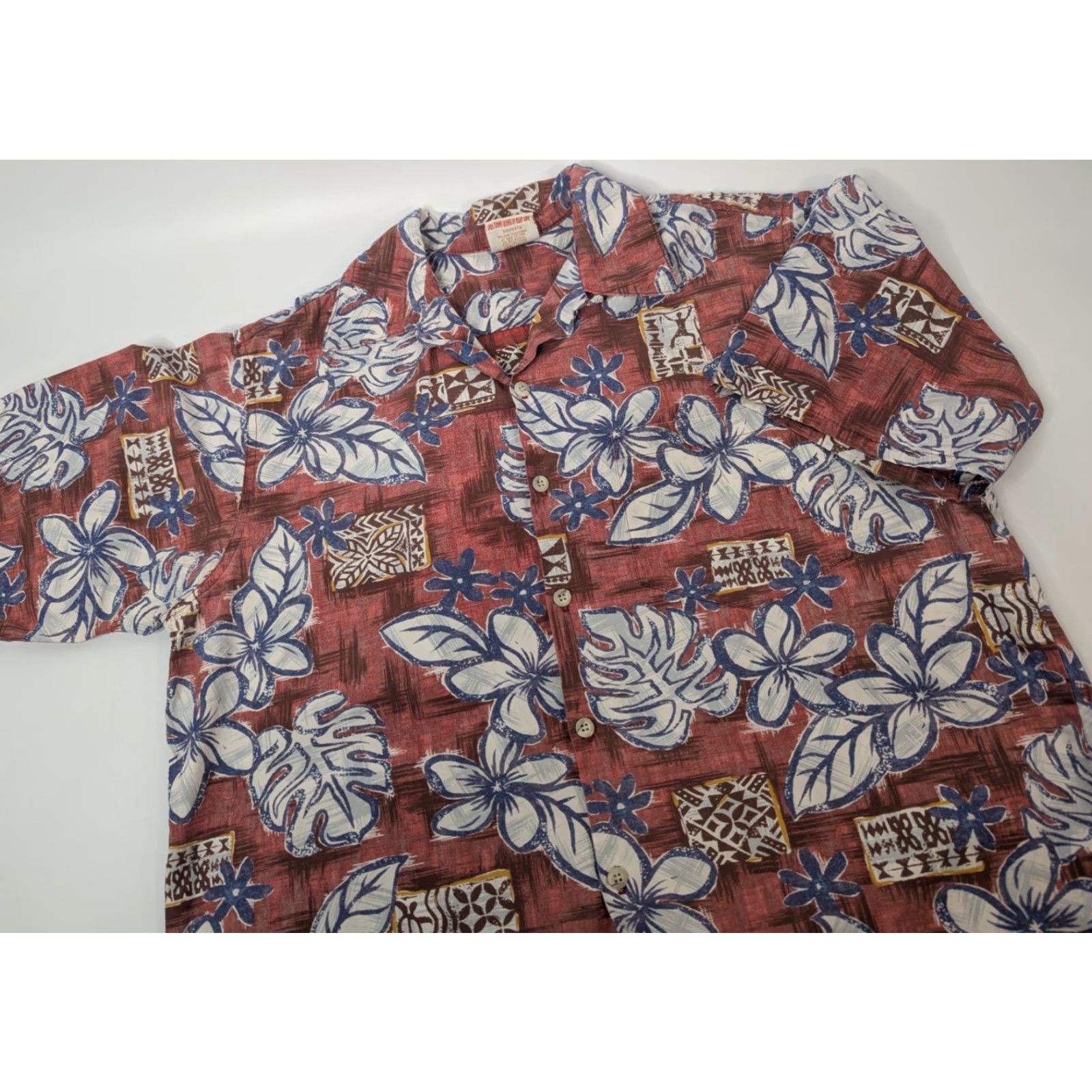Vivobarefoot Go Barefoot Shirt Men’s M Red Palm Floral Hawaiian Aloha VTG Collar Button-Up Short Sleeve Casual Center Box Pleat Pocket Size US M / EU 48-50 / 2 - 2 Thumbnail