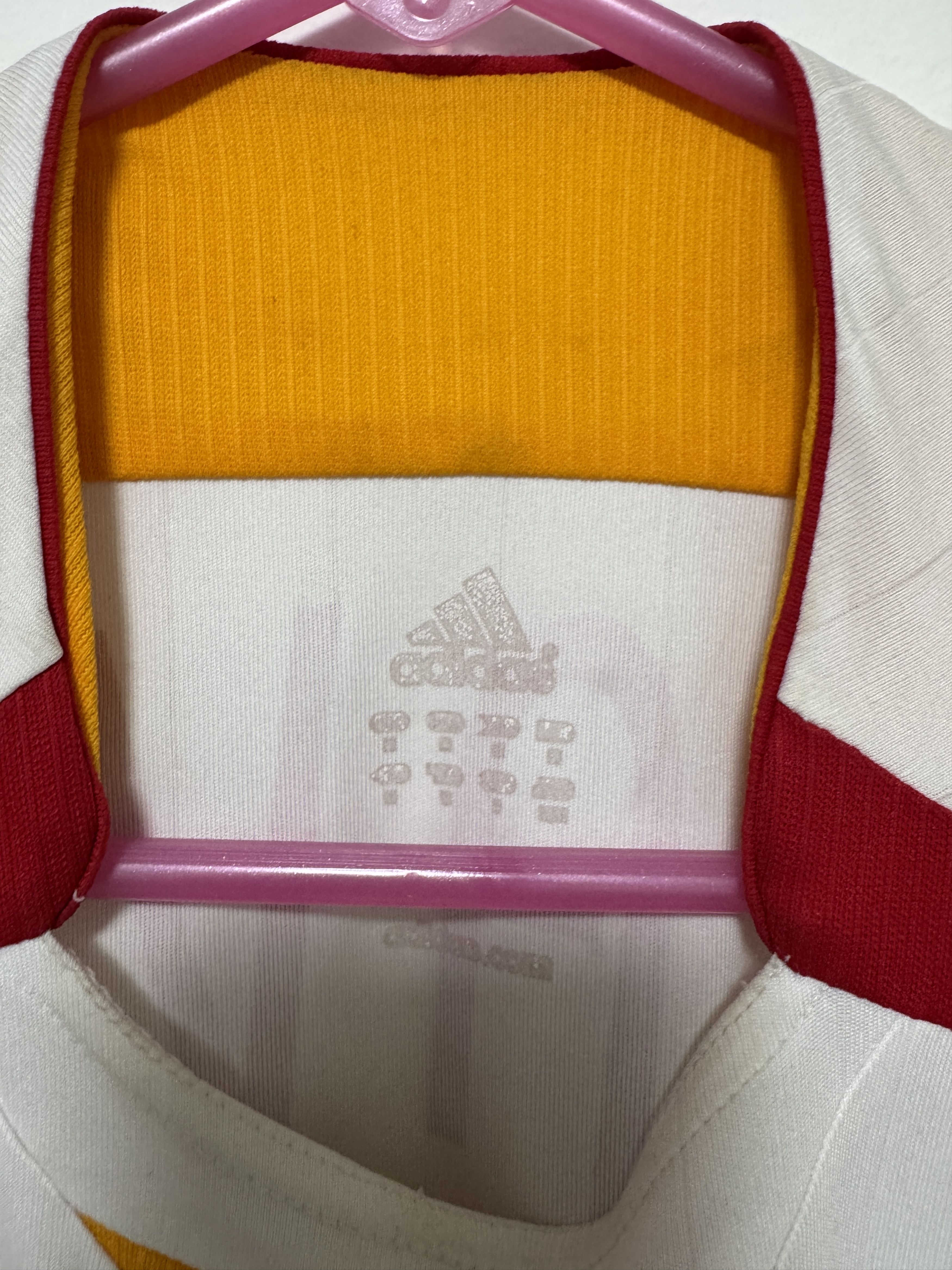 Adidas XAVI SPAIN AWAY ADIDAS WORLD CUP 2006 SOCCER FOOTBALL KIT Size US M / EU 48-50 / 2 - 3 Thumbnail